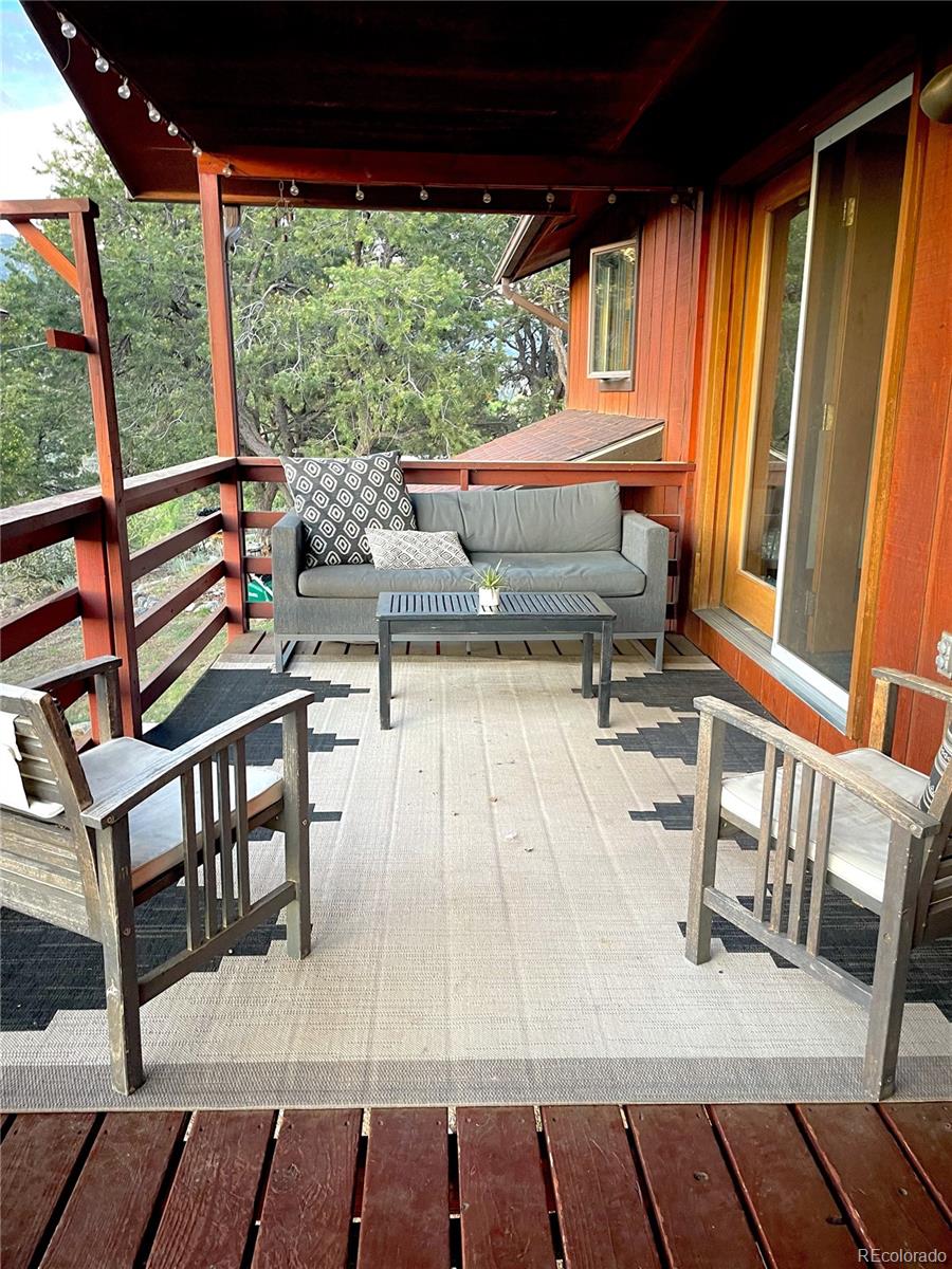 Howard, Colorado, 81233, United States, 3 Bedrooms Bedrooms, ,1 BathroomBathrooms,Residential,For Sale,1921961