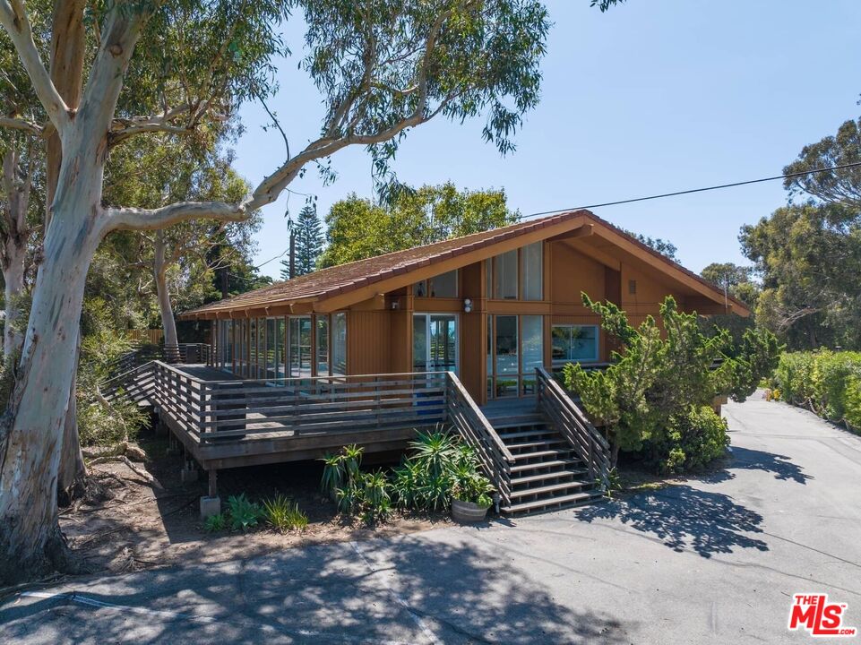 Malibu, California, 90265, United States, 1 Bedroom Bedrooms, ,1 BathroomBathrooms,Residential,For Sale,1891737