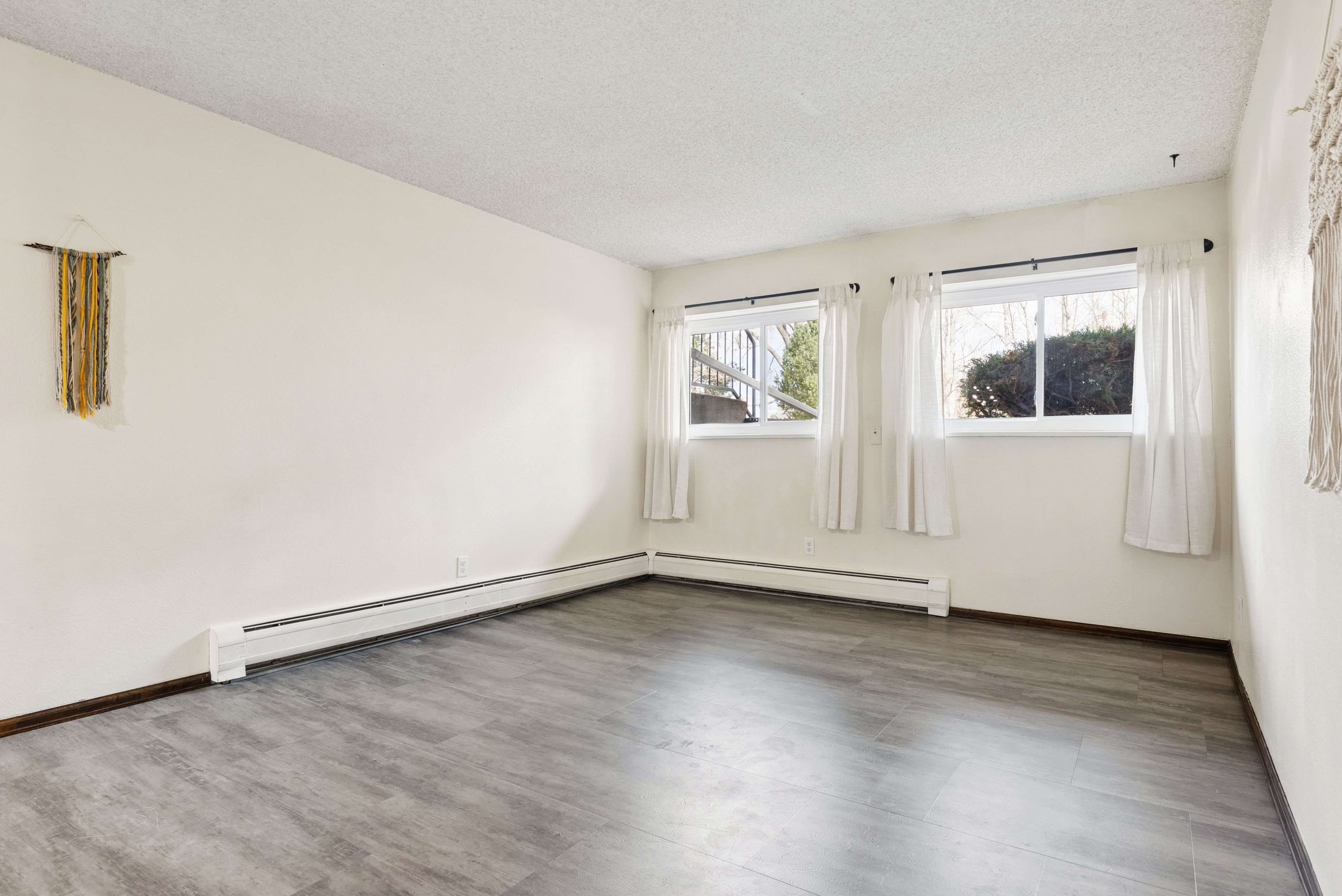  Move-In Ready Condo In Prime Golden Location - 物件實景