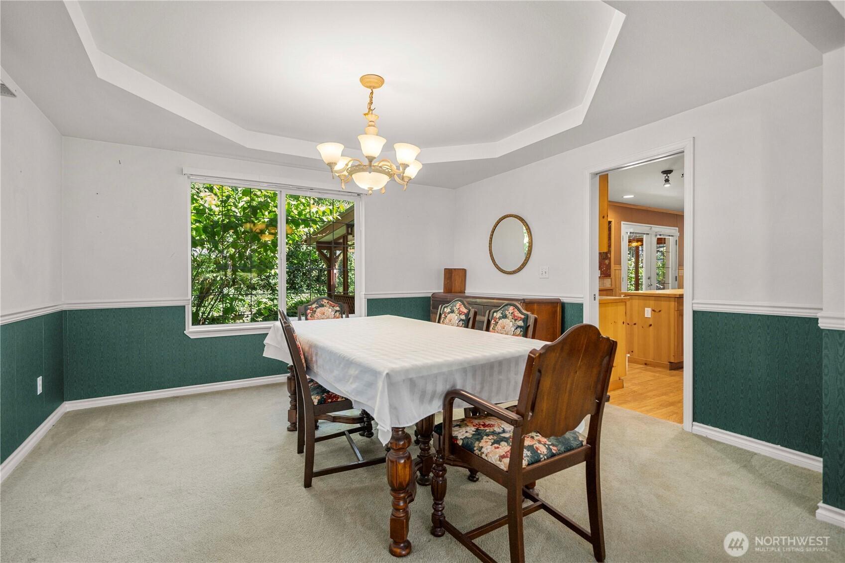 DES MOINES, Washington, 98198, United States, 5 Bedrooms Bedrooms, ,4 BathroomsBathrooms,Residential,For Sale,1927220