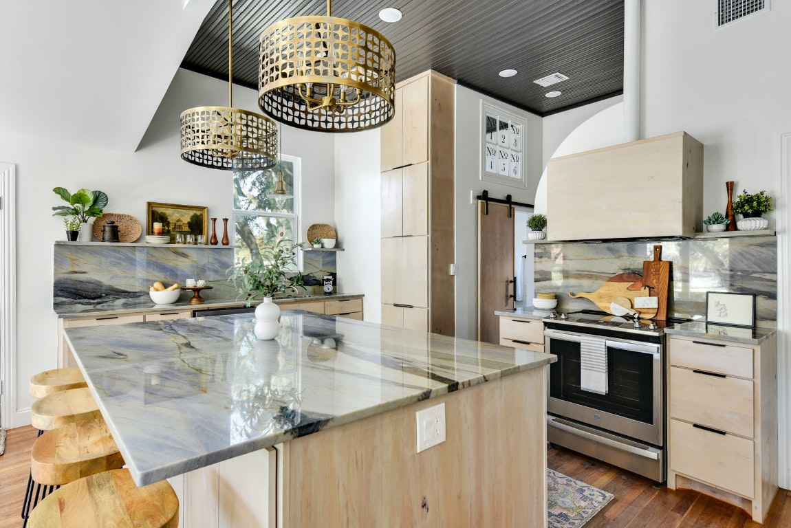 Austin, Texas, 78727, United States, 3 Bedrooms Bedrooms, ,3 BathroomsBathrooms,Residential,For Sale,1940993
