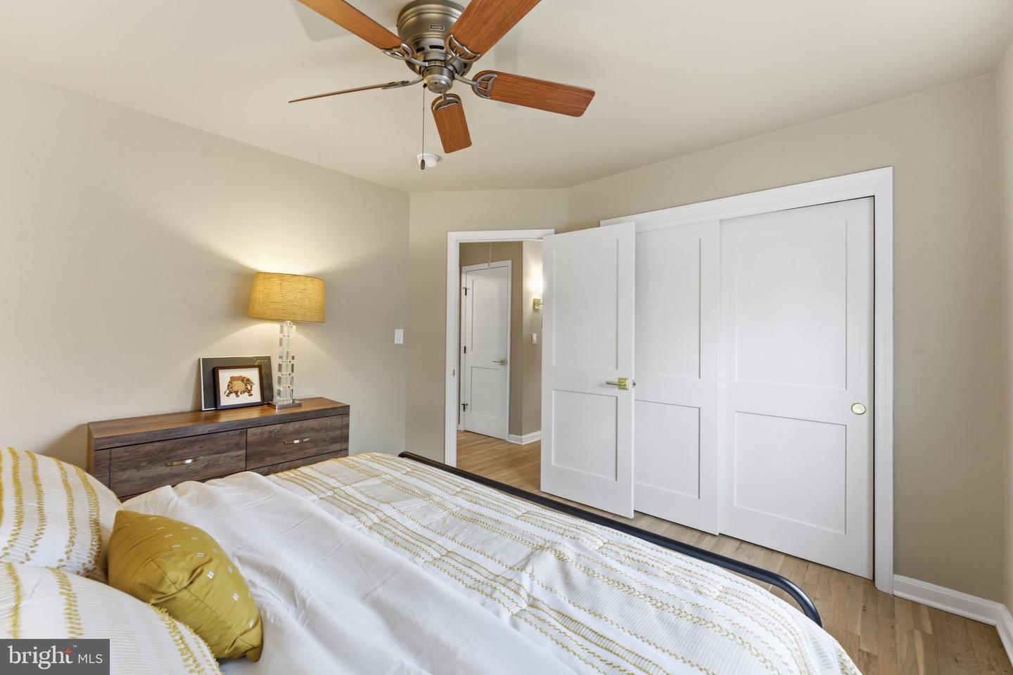 Kensington, Maryland, 20895, United States, 3 Bedrooms Bedrooms, ,2 BathroomsBathrooms,Residential,For Sale,1999038