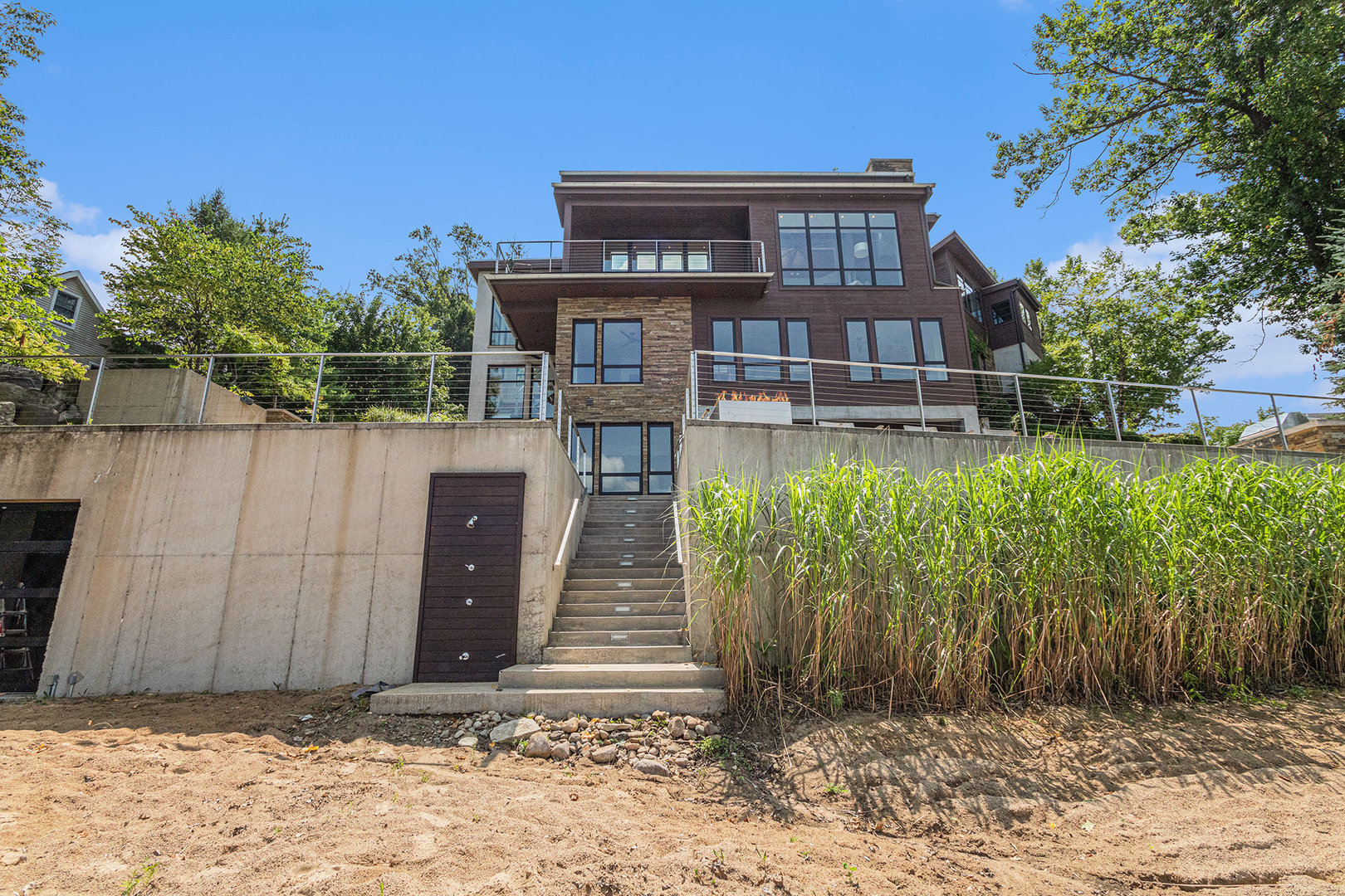 Dowagiac, Michigan, 49047, United States, 4 Bedrooms Bedrooms, ,5 BathroomsBathrooms,Residential,For Sale,1974252