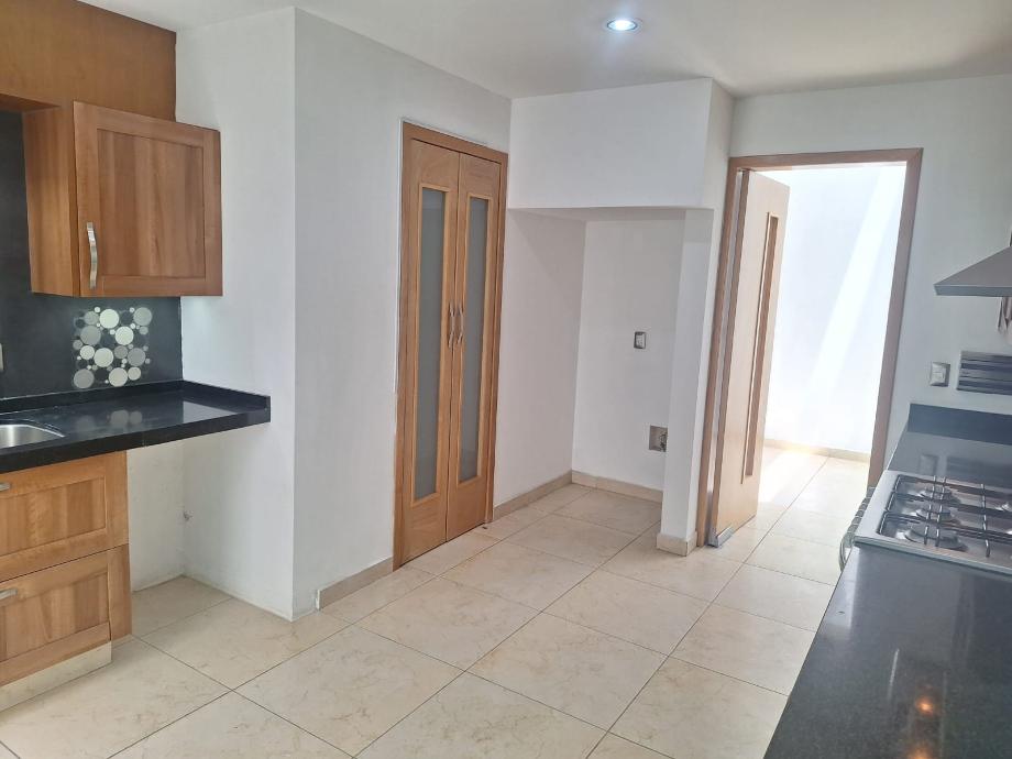 Querétaro, Querétaro, 76090, Mexico, 4 Bedrooms Bedrooms, ,3 BathroomsBathrooms,Residential,For Sale,1916691