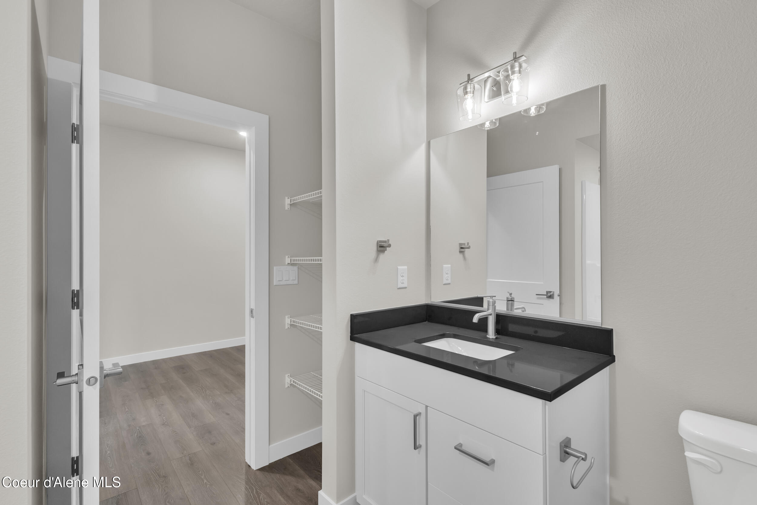 Coeur d'Alene, Idaho, 83815, United States, 4 Bedrooms Bedrooms, ,2 BathroomsBathrooms,Residential,For Sale,1975226