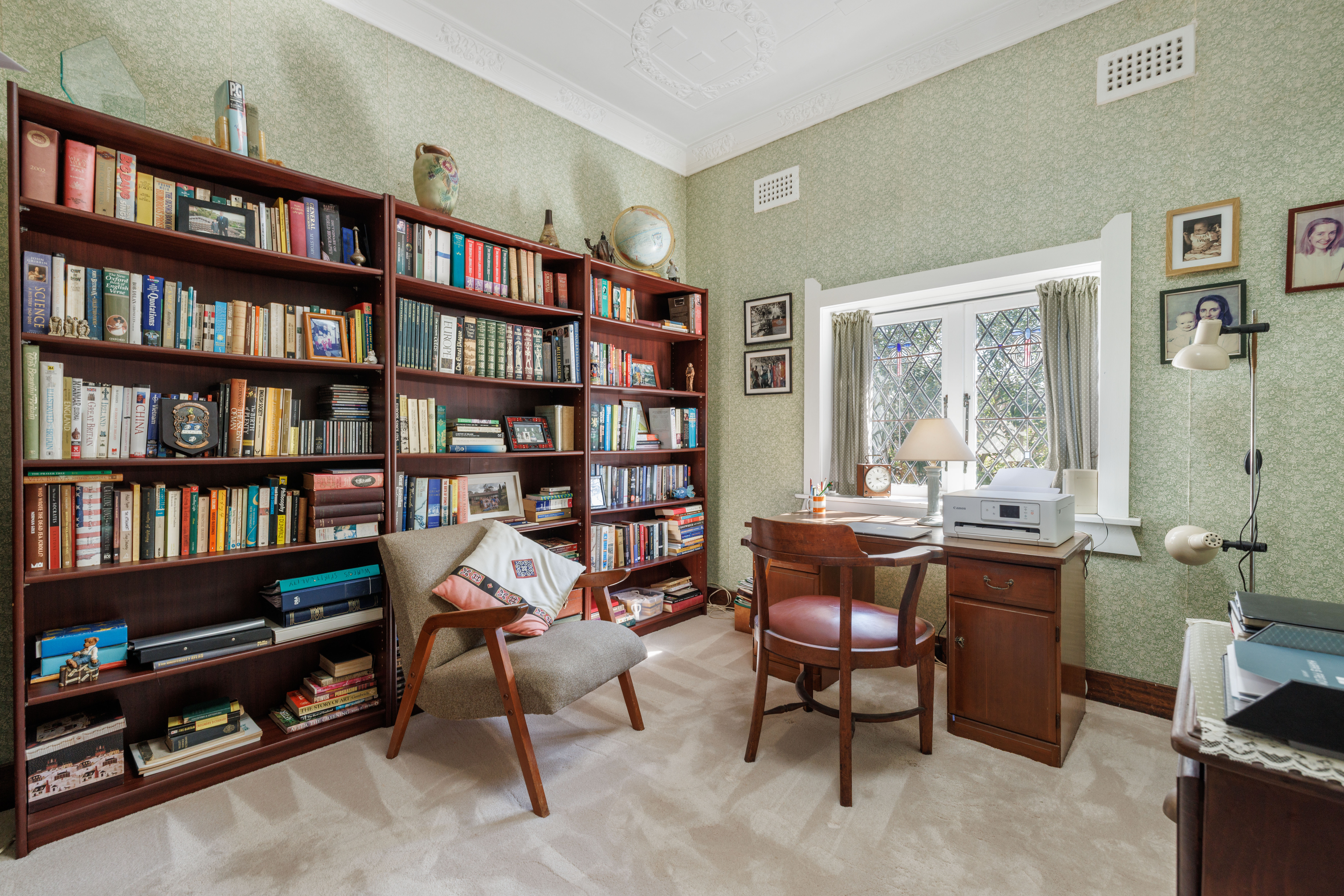  Grand c1920s Family Home on 643sqm Parcel with Exciting Potential - 物件實景