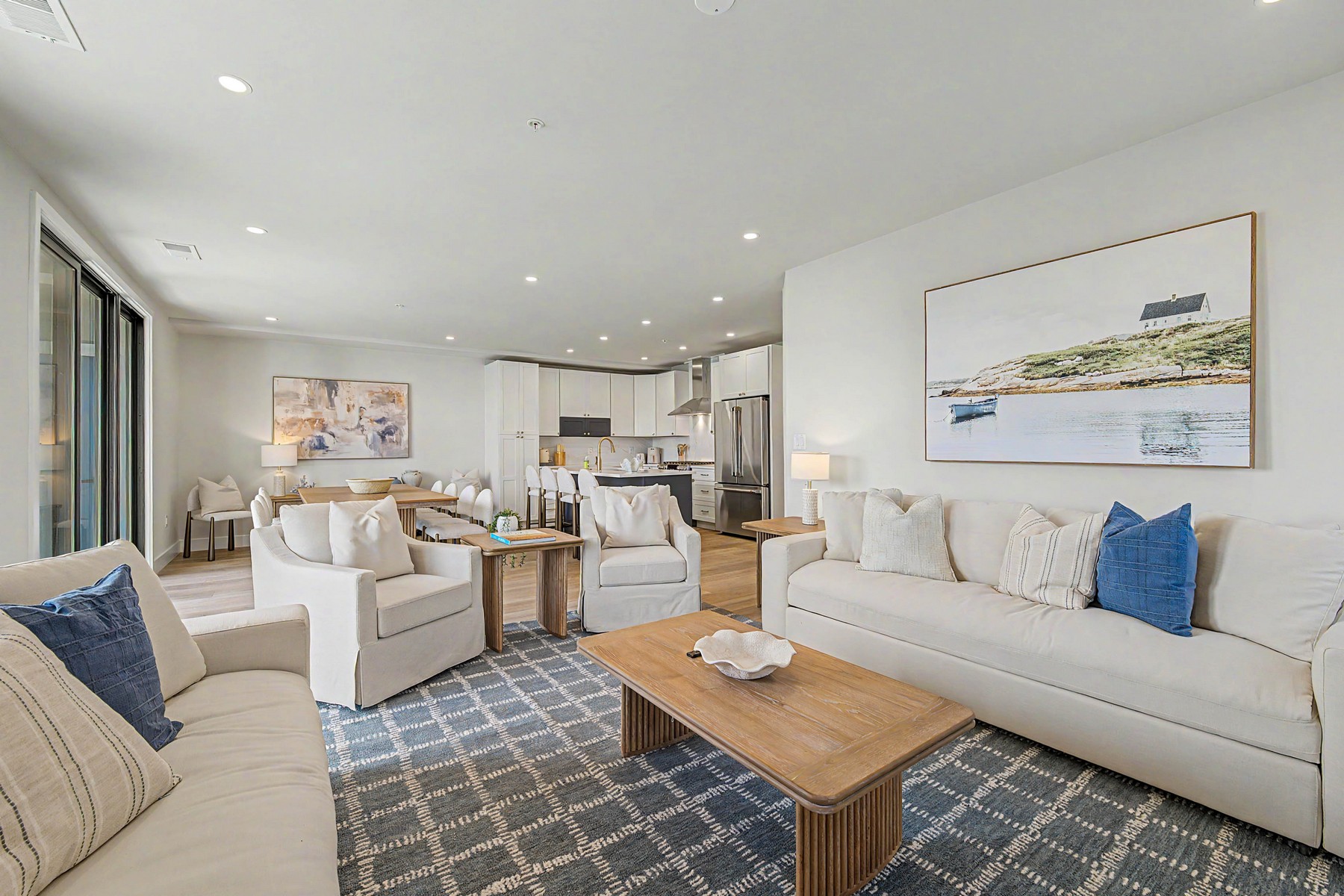  323 E Oak Avenue #101 - 物件實景