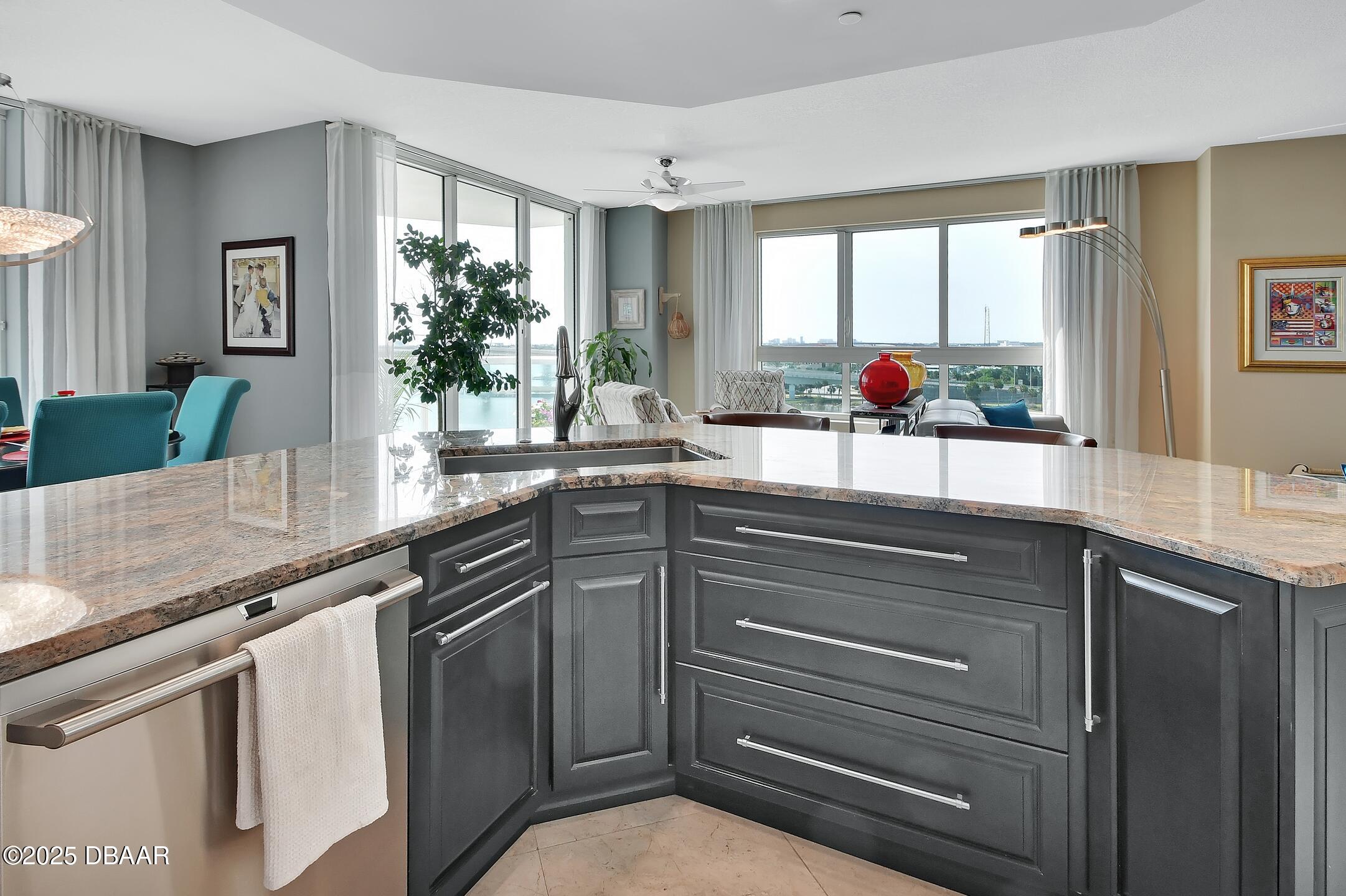 Holly Hill, Florida, 32117, United States, 3 Bedrooms Bedrooms, ,3 BathroomsBathrooms,Residential,For Sale,1819138