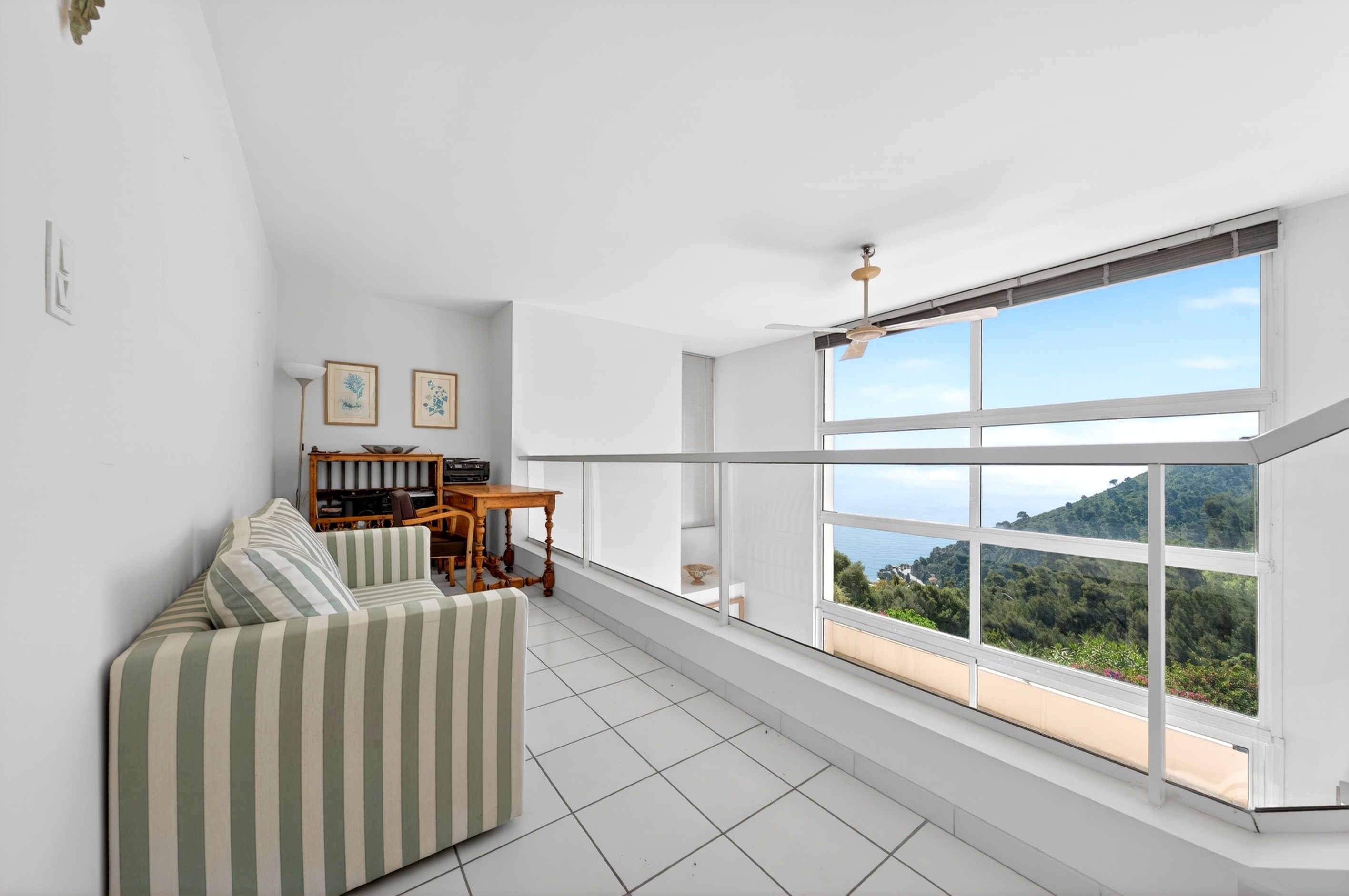  Sea view villa for sale in a private gated estate in Èze near Monaco - 物件實景