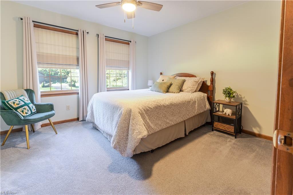 Chester, West Virginia, 26034, United States, 3 Bedrooms Bedrooms, ,3 BathroomsBathrooms,Residential,For Sale,1975770