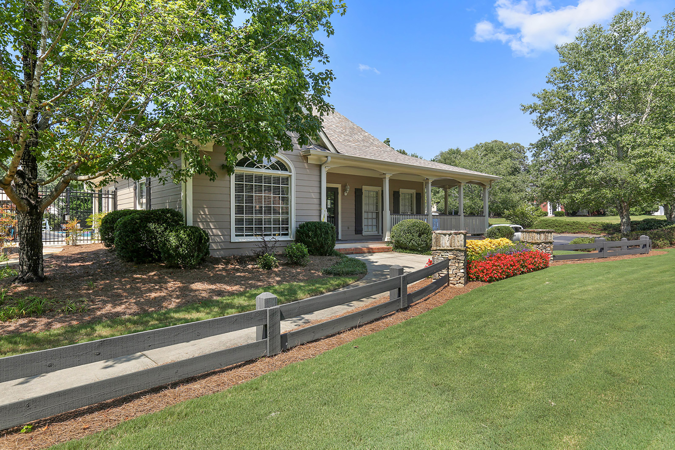  Beautifully Renovated Home on Quiet Cul-De-Sac in Sought-After Brierfield - 物件實景