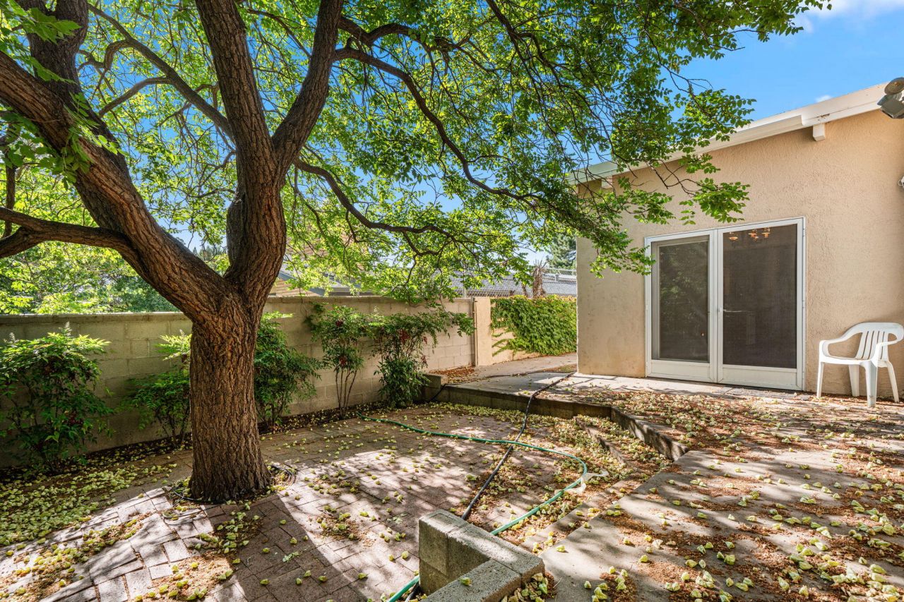 Albuquerque, New Mexico, 87106, United States, 4 Bedrooms Bedrooms, ,5 BathroomsBathrooms,Residential,For Sale,1896146