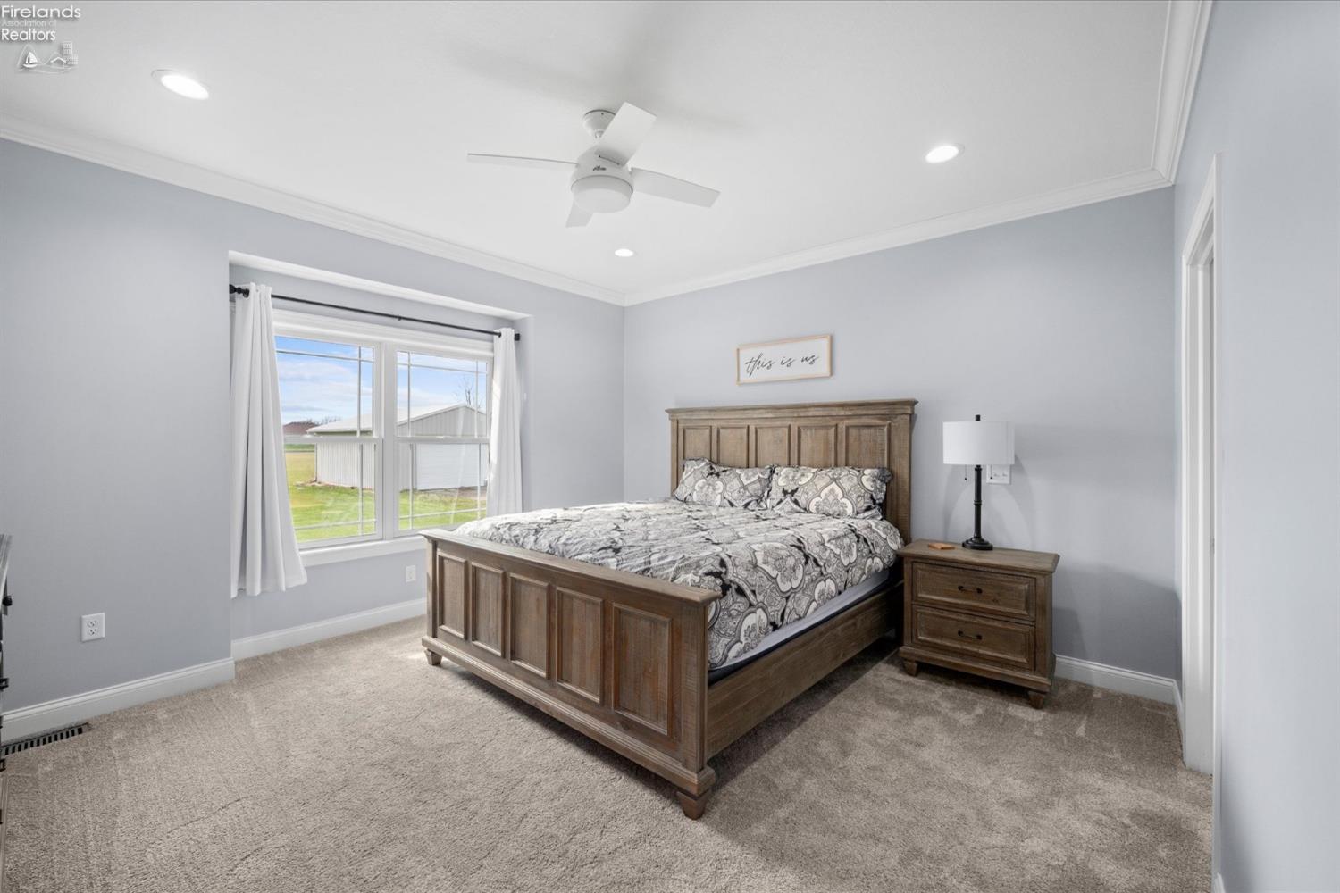 Marblehead, Ohio, 43440, United States, 4 Bedrooms Bedrooms, ,3 BathroomsBathrooms,Residential,For Sale,1921808