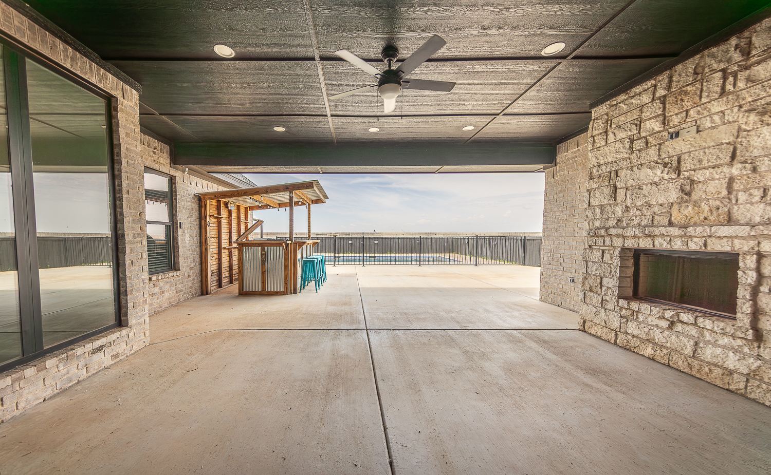 Lubbock, Texas, 79423, United States, 4 Bedrooms Bedrooms, ,3 BathroomsBathrooms,Residential,For Sale,1926032