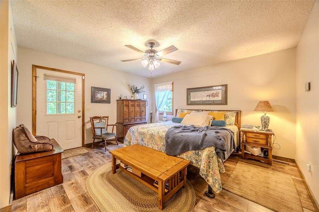 Urbana, Missouri, 65767, United States, 5 Bedrooms Bedrooms, ,4 BathroomsBathrooms,Residential,For Sale,1851017