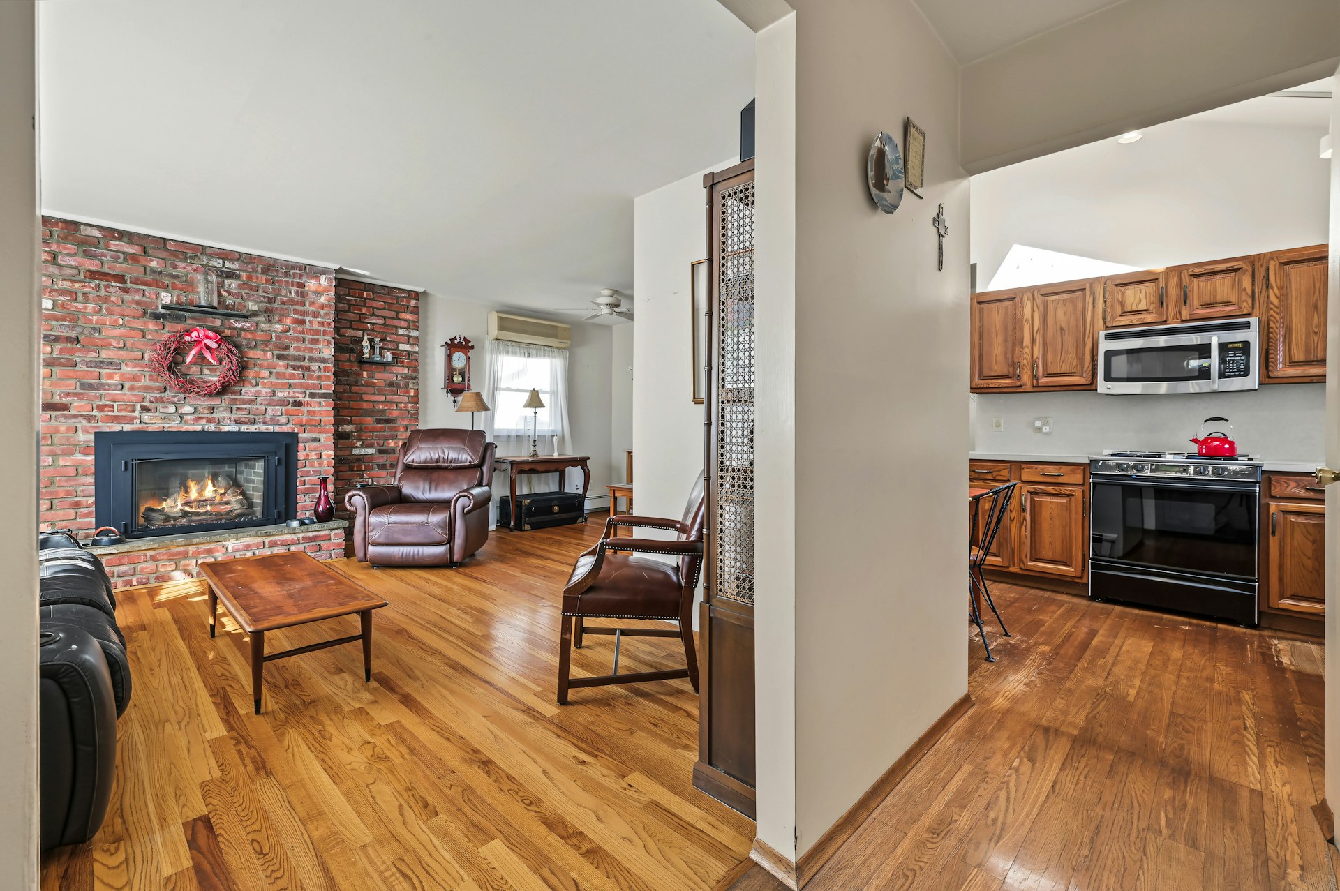  112 North Street, Locust Valley, NY 11560 - 物件實景