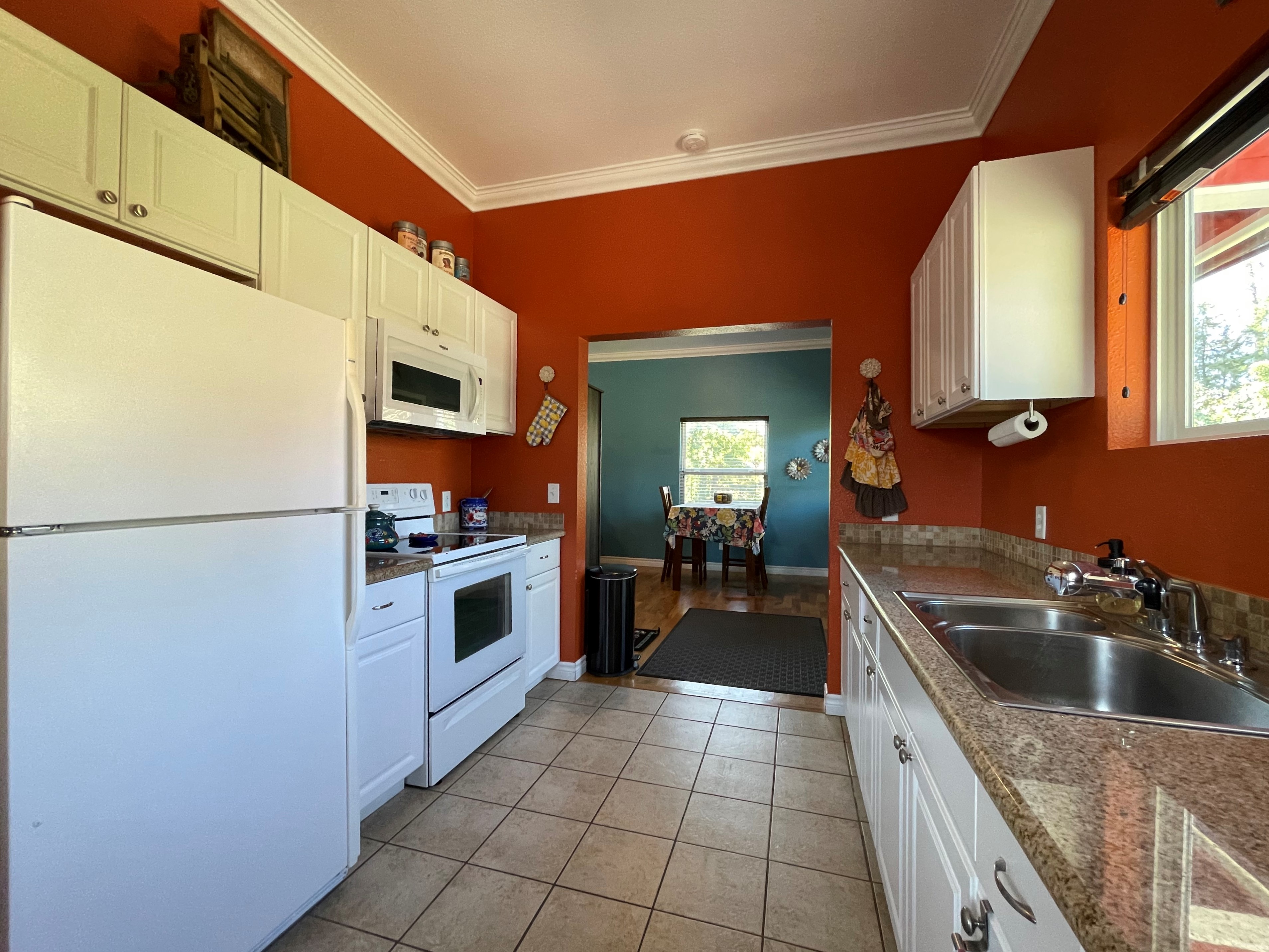 Priest River, Idaho, 83856, United States, 2 Bedrooms Bedrooms, ,2 BathroomsBathrooms,Residential,For Sale,1928264