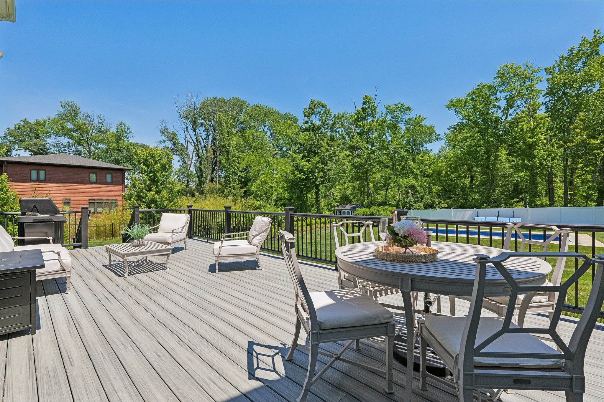  The Modern Princeton Estate: Custom Design, Privacy, and Presence - 物件實景