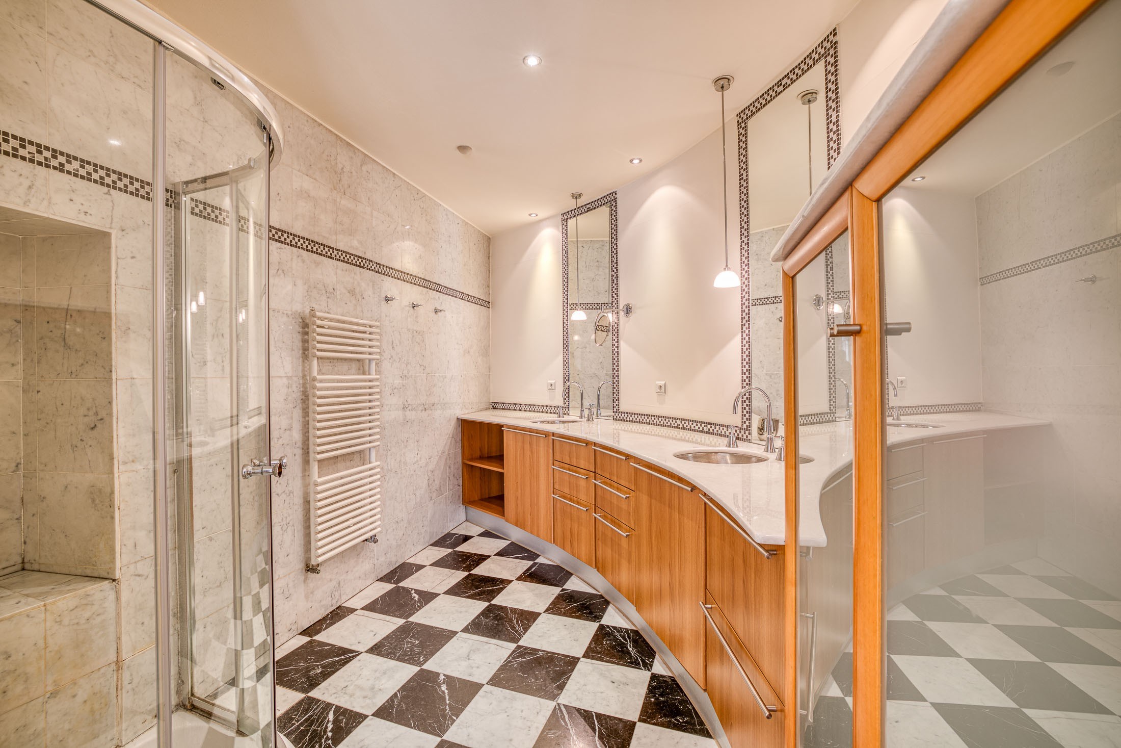  Characterful family apartment in the heart of the highly sought-after Ilots dis… - 物件實景