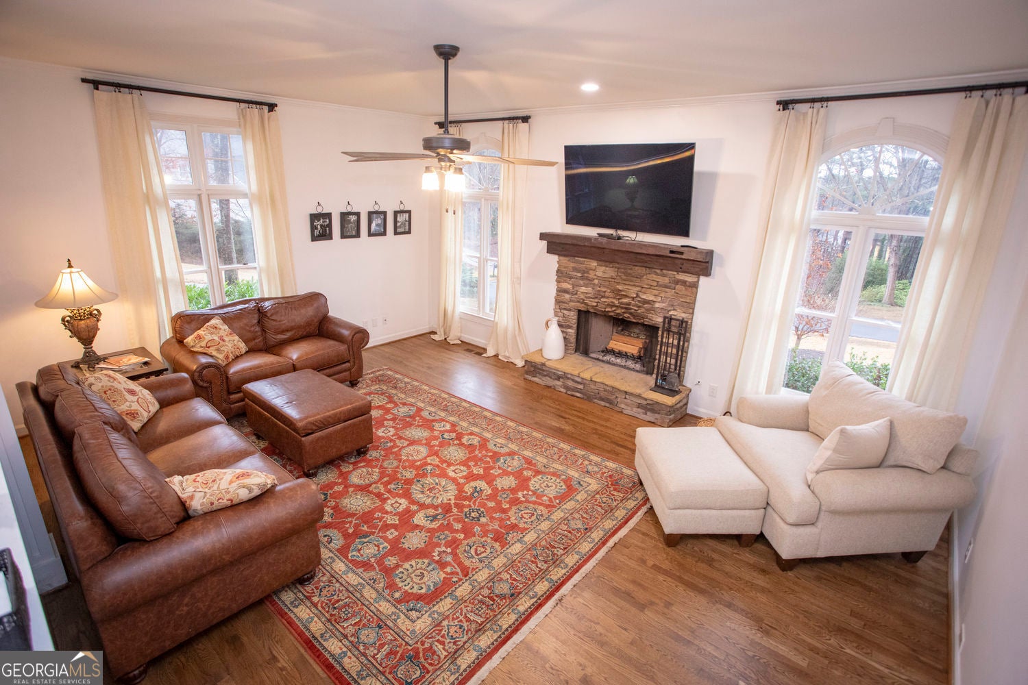 Marietta, Georgia, 30064, United States, 5 Bedrooms Bedrooms, ,4 BathroomsBathrooms,Residential,For Sale,2016385