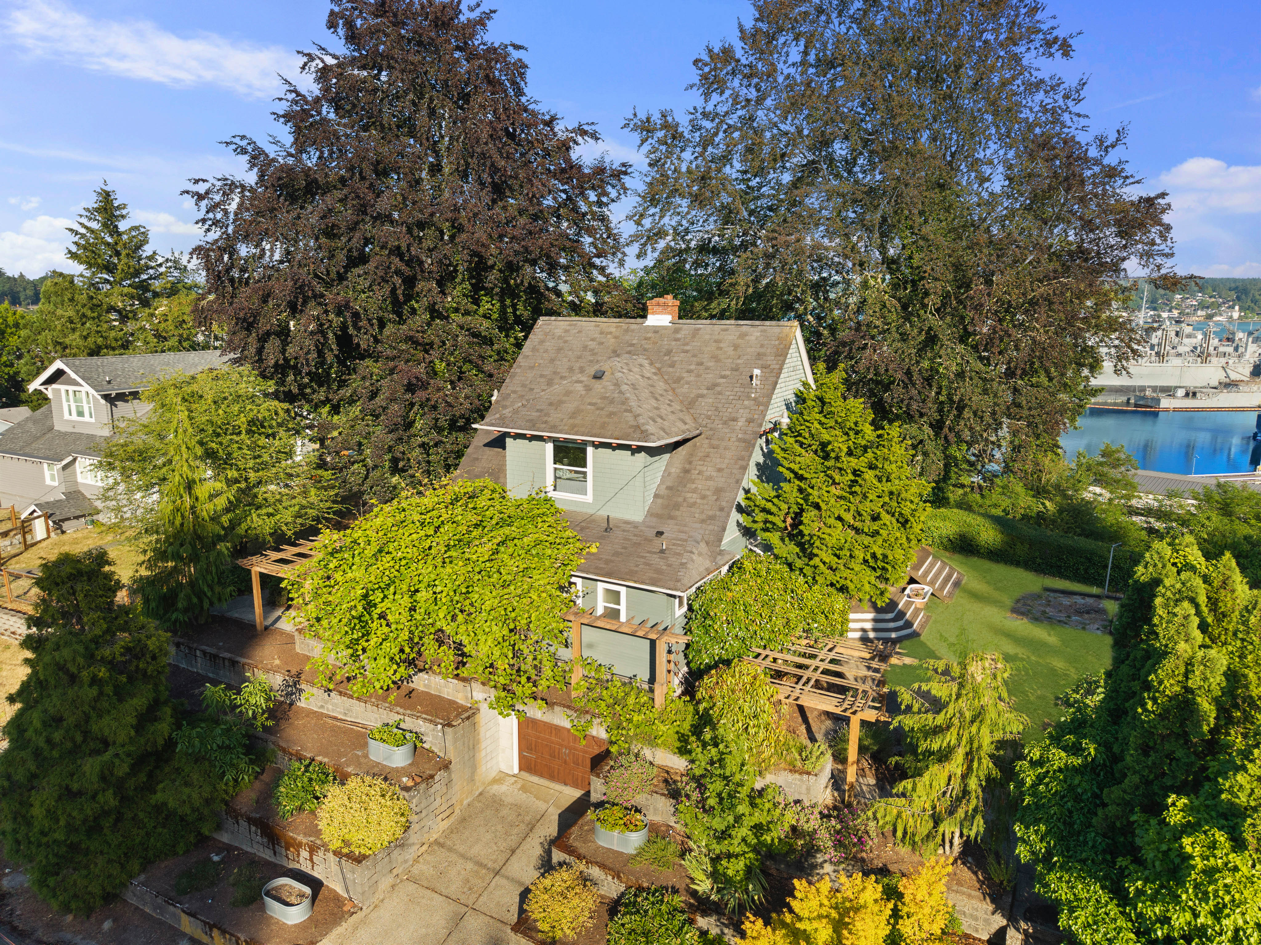  732 S. Summit Ave, Bremerton, WA 98312 - 物件實景