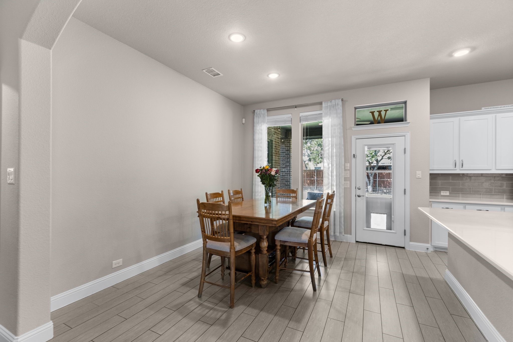 Melissa, Texas, 75454, United States, 5 Bedrooms Bedrooms, ,3 BathroomsBathrooms,Residential,For Sale,1958958