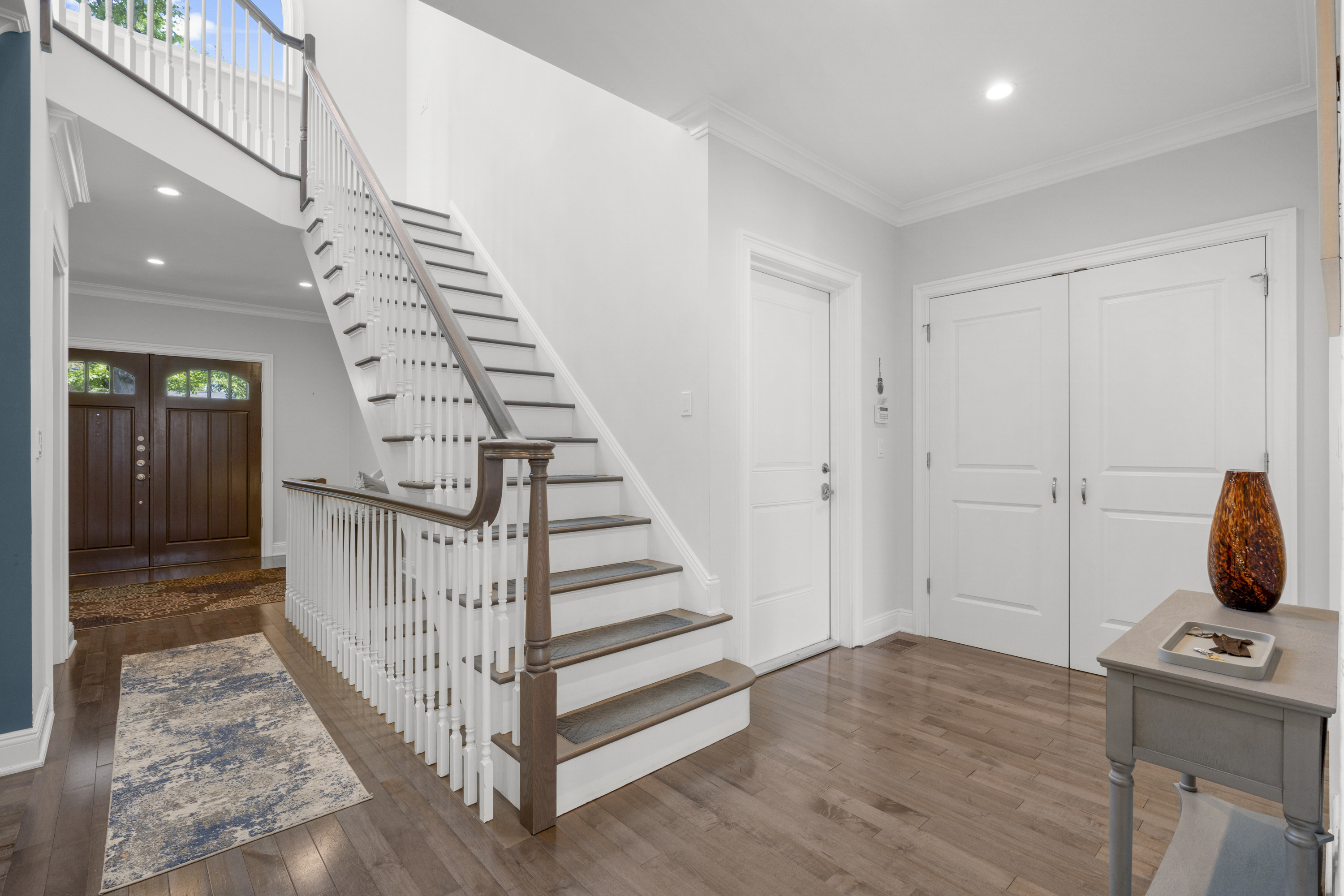  Exceptional Custom Colonial - 物件實景