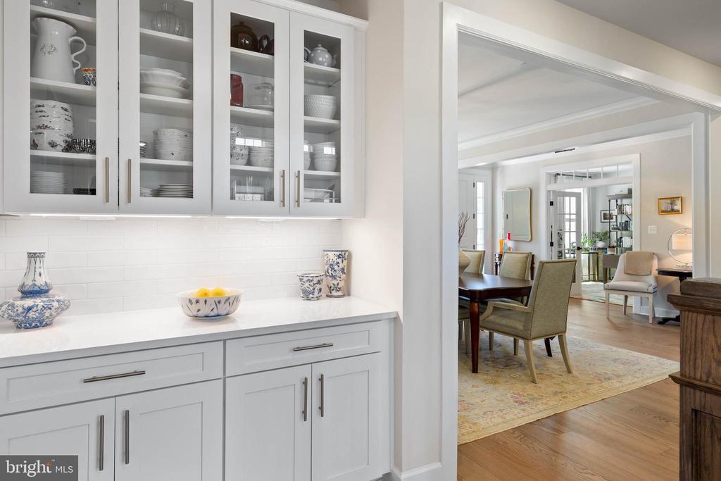 Rehoboth Beach, Delaware, 19971, United States, 5 Bedrooms Bedrooms, ,7 BathroomsBathrooms,Residential,For Sale,1837714