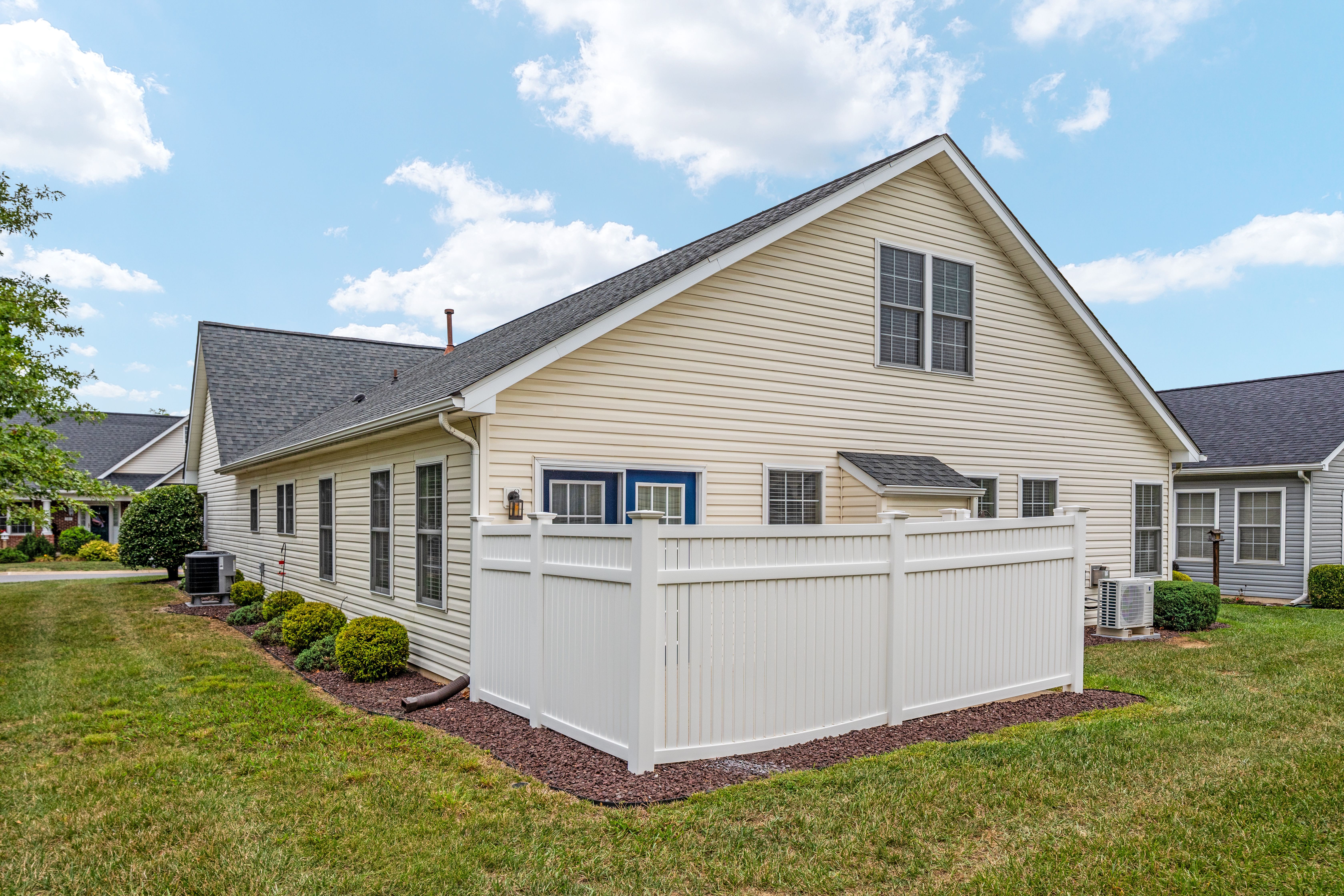 100 Gooseberry Drive, Winchester, VA, 22602 - 物件實景