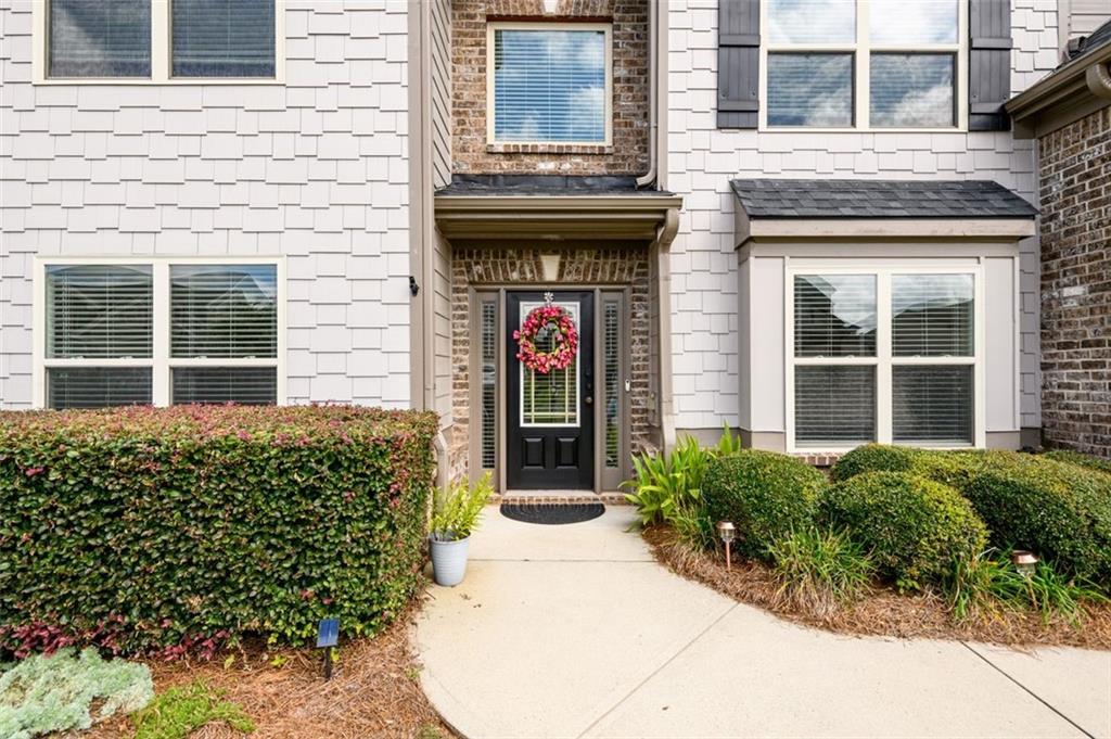 Cumming, Georgia, 30028, United States, 5 Bedrooms Bedrooms, ,3 BathroomsBathrooms,Residential,For Sale,1916746