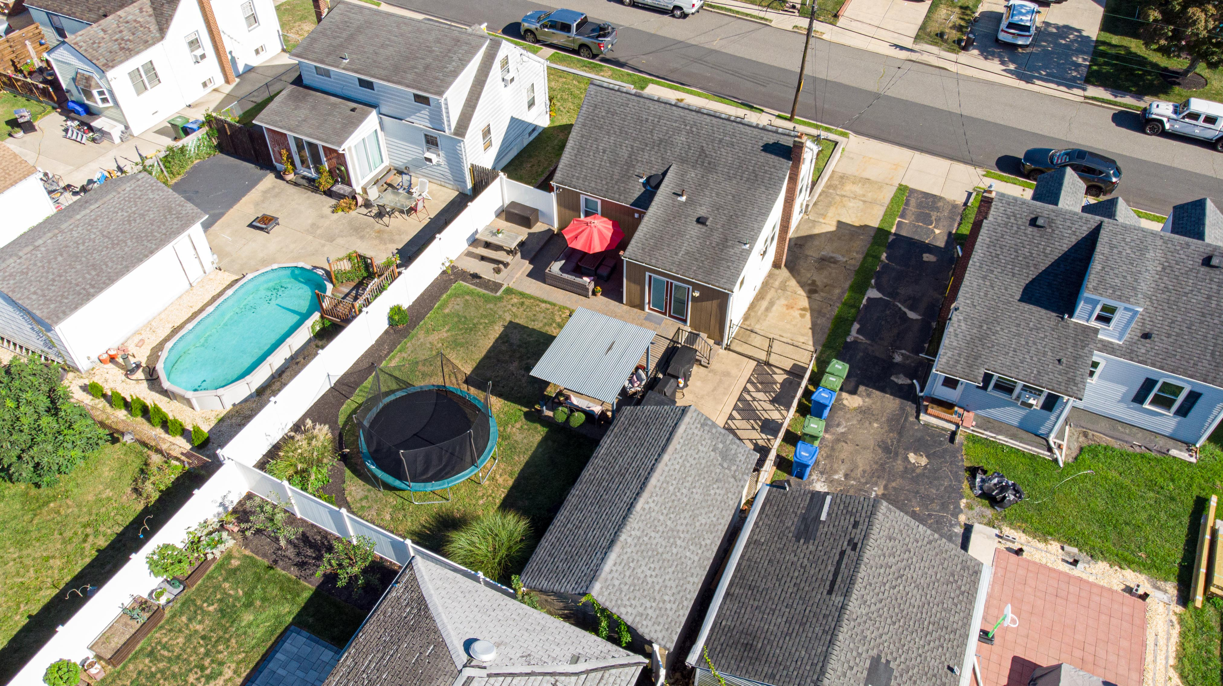 Sayreville, New Jersey, 08879, United States, 4 Bedrooms Bedrooms, ,2 BathroomsBathrooms,Residential,For Sale,1943409