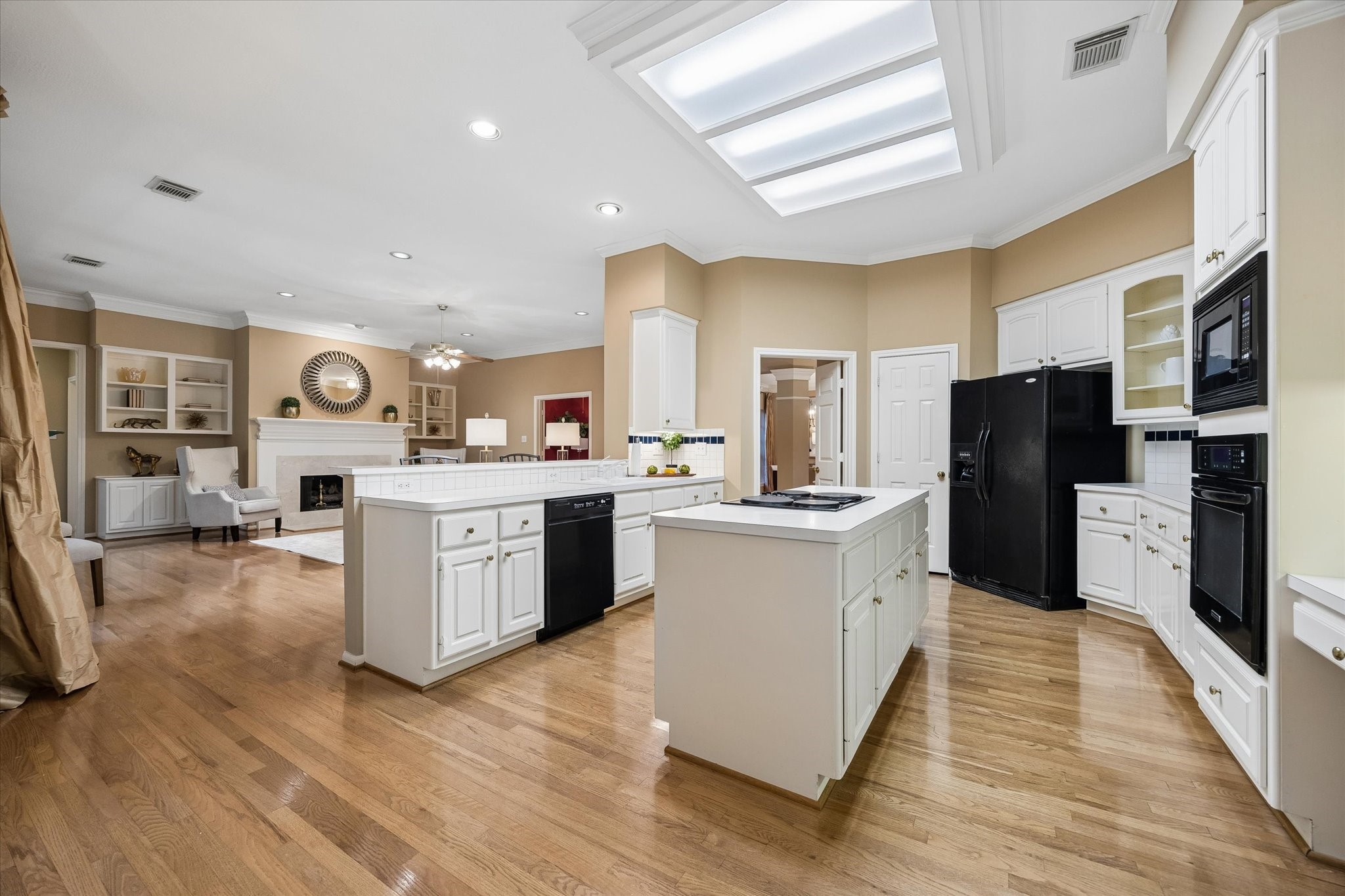  13826 Aspen Cove Drive - 物件實景