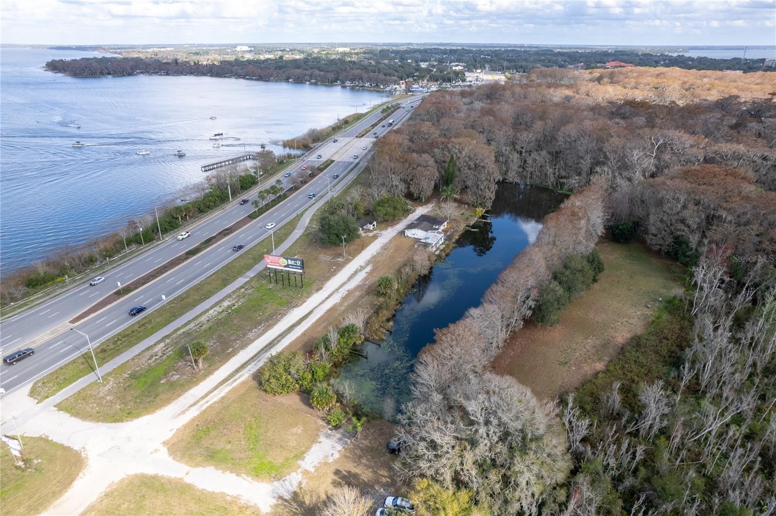 1515 US HIGHWAY 441, TAVARES, Florida, 32778, United States, ,Residential,For Sale,1515 US HIGHWAY 441,1008676