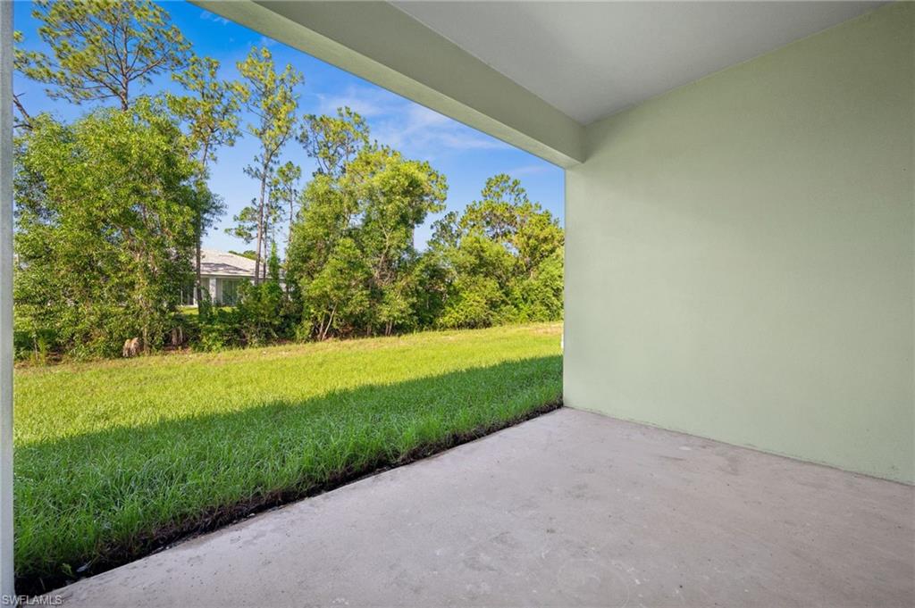 Lehigh Acres, Florida, 33973, United States, 6 Bedrooms Bedrooms, ,4 BathroomsBathrooms,Residential,For Sale,1891101