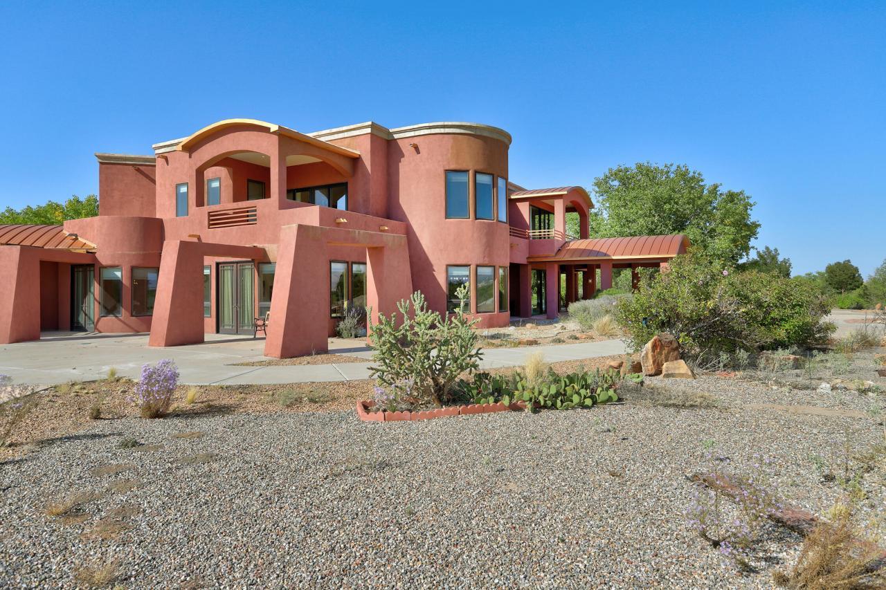 6301 COORS Boulevard NW, Albuquerque, New Mexico, 87120, United States, 3 Bedrooms Bedrooms, ,4 BathroomsBathrooms,Residential,For Sale,6301 COORS Boulevard NW,1637534