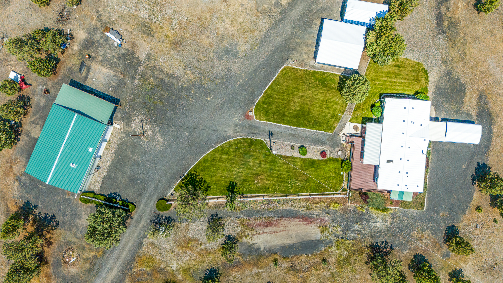 Prineville, Oregon, 97754, United States, 3 Bedrooms Bedrooms, ,2 BathroomsBathrooms,Residential,For Sale,1885821
