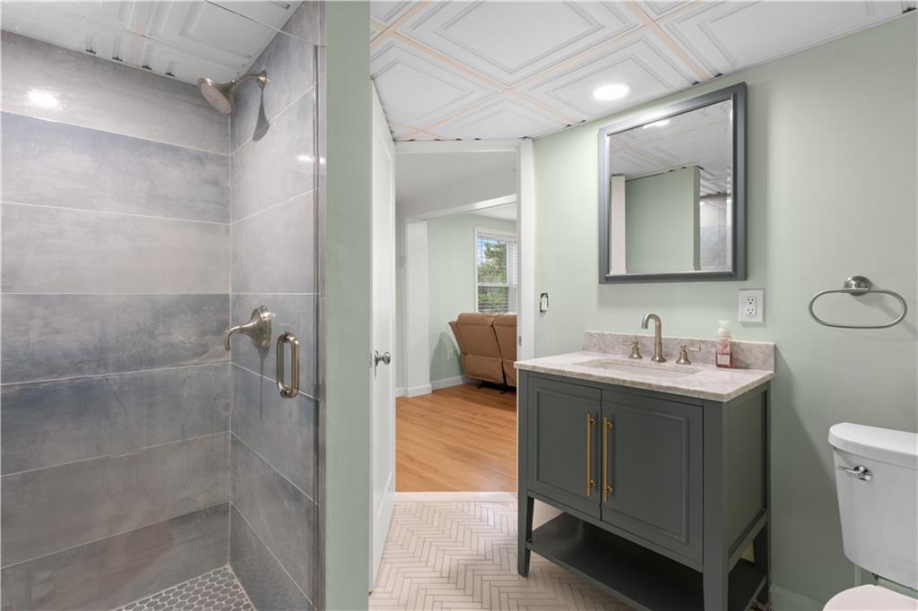 Westerly, Rhode Island, 02891, United States, 3 Bedrooms Bedrooms, ,3 BathroomsBathrooms,Residential,For Sale,2048219