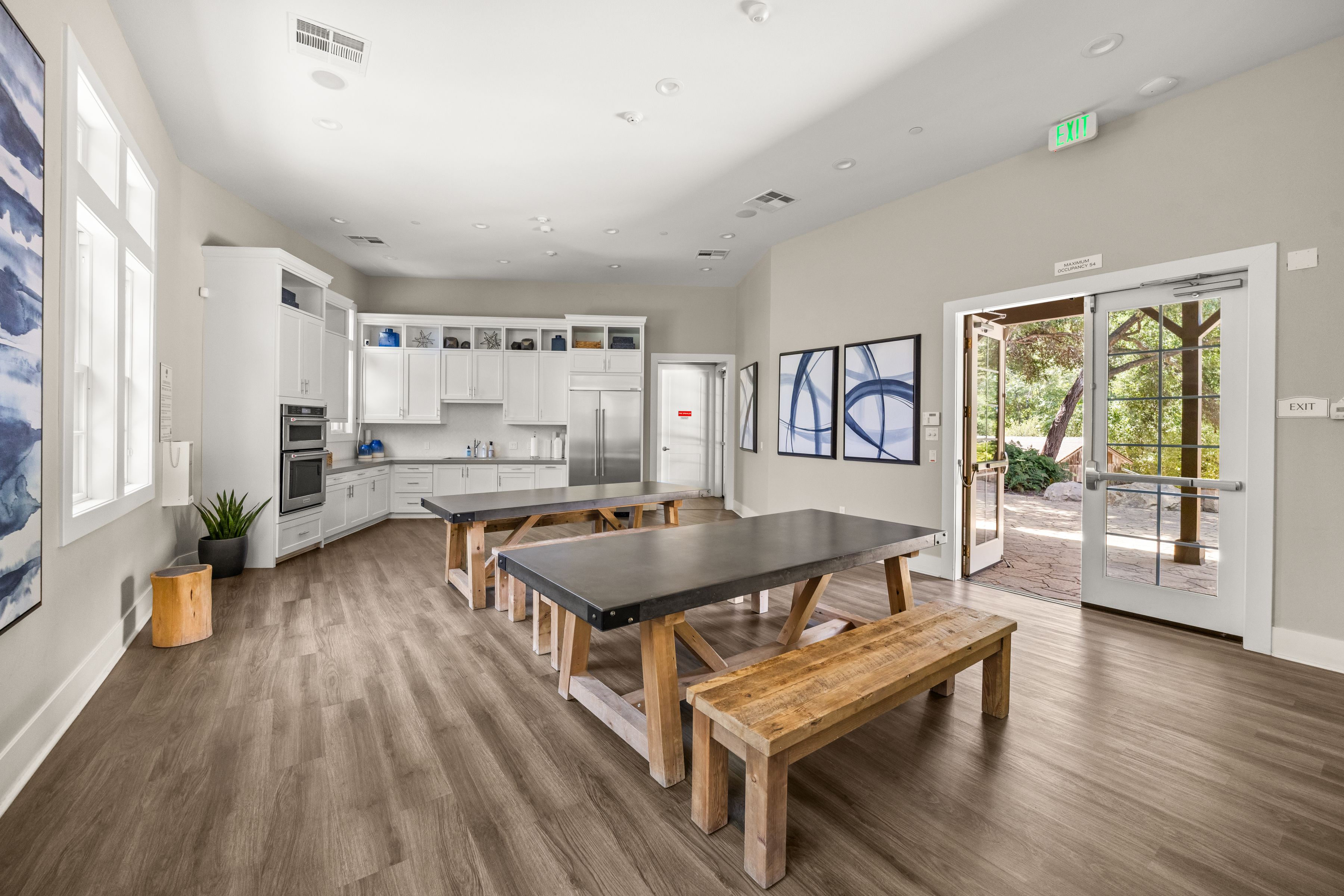  Refined California Living in Tree Farm - 物件實景