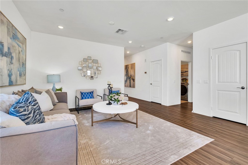 Moreno Valley, California, 92553, United States, 3 Bedrooms Bedrooms, ,2 BathroomsBathrooms,Residential,For Sale,2042349