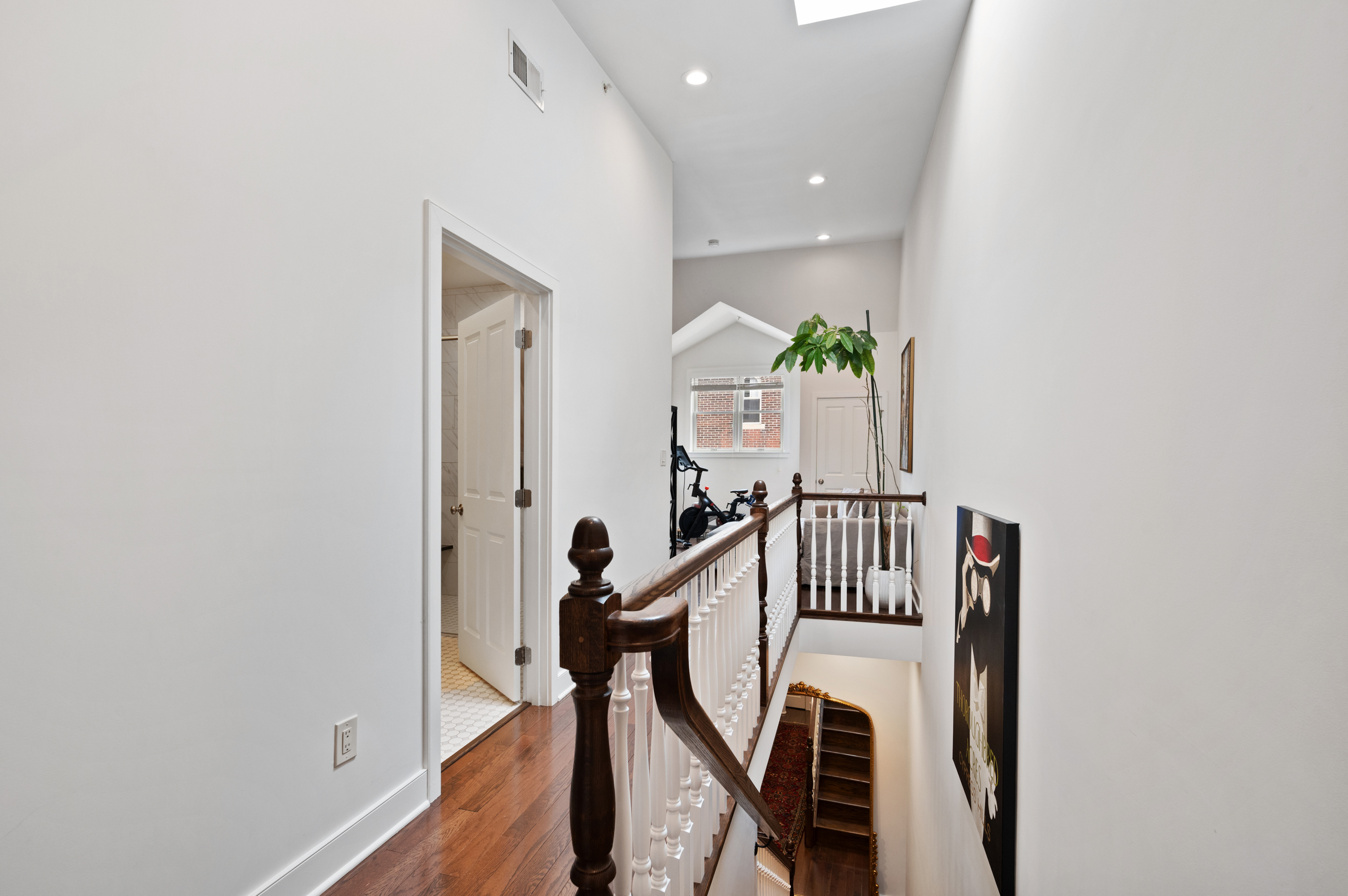  4059 Saint Johns Way, Pittsburgh, PA 15201 - 物件實景