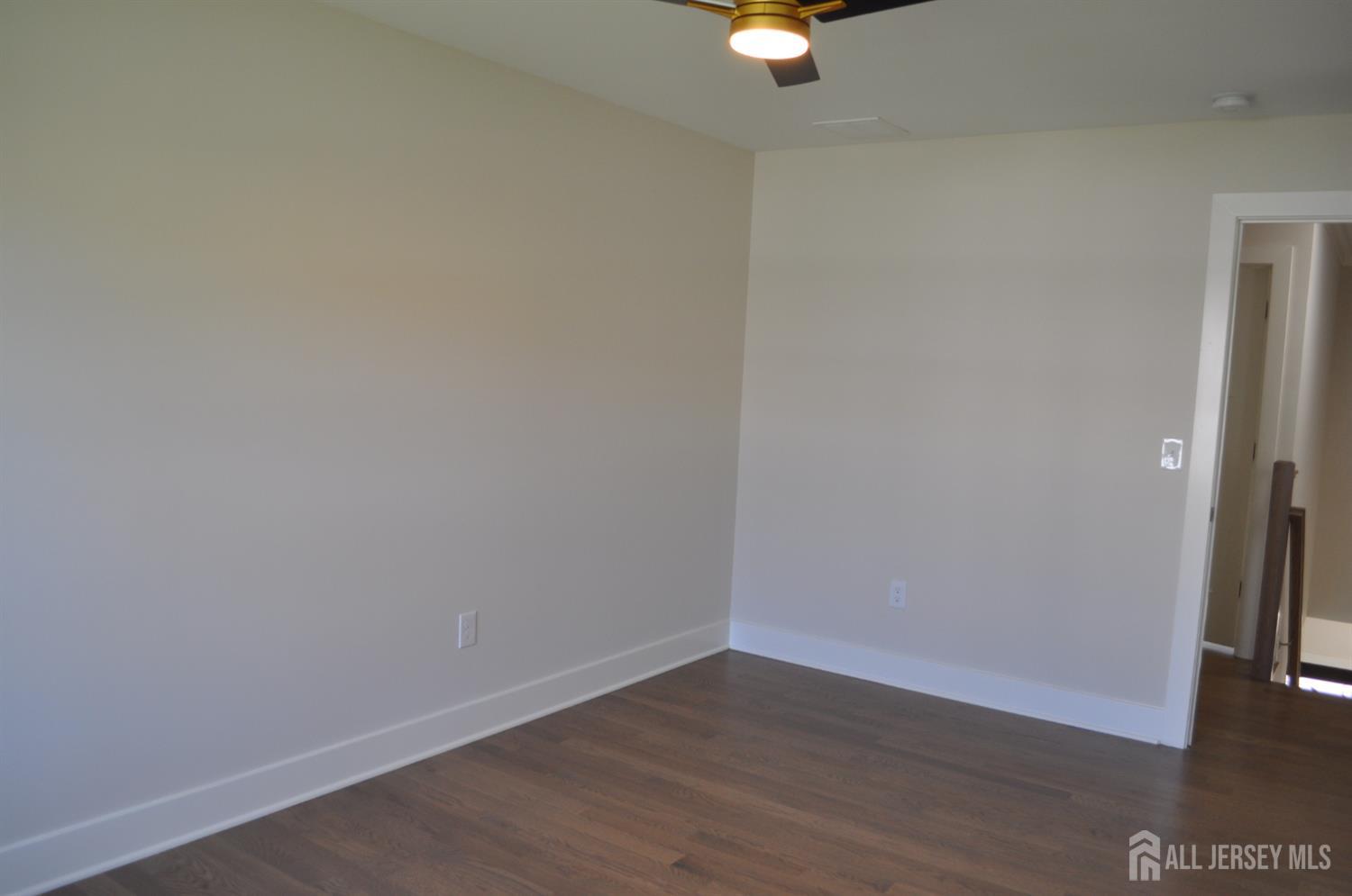 Woodbridge, New Jersey, 07095, United States, 4 Bedrooms Bedrooms, ,4 BathroomsBathrooms,Residential,For Sale,1920305