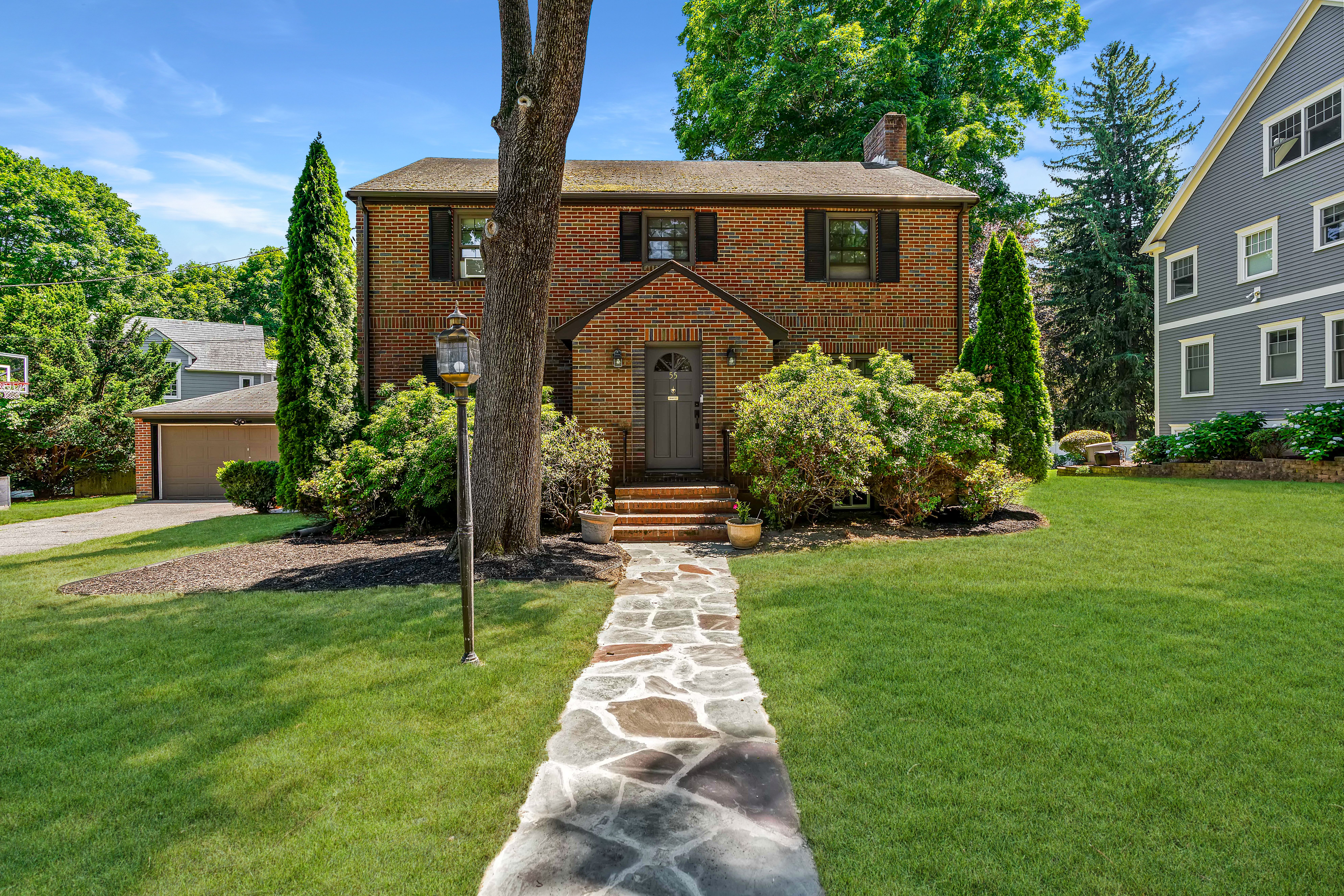  55 Forest Avenue, Newton, MA, 02465 - 物件實景