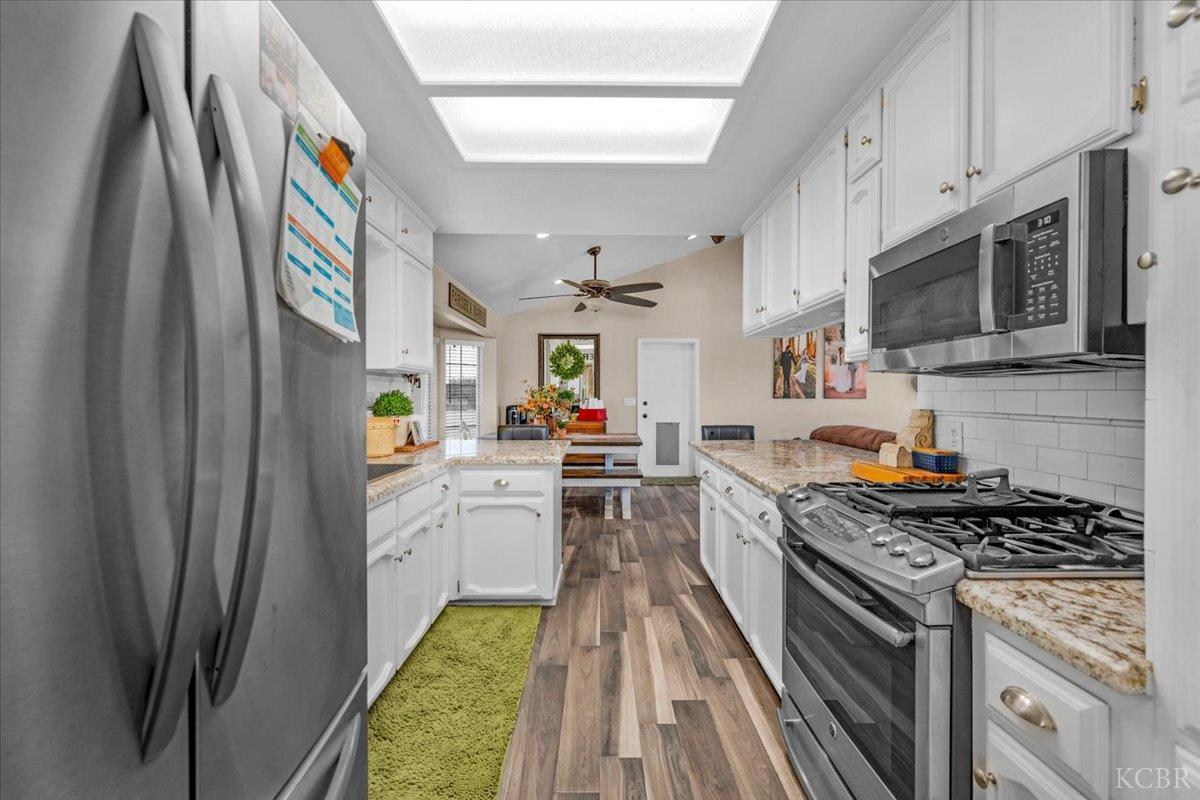 Stratford, California, 93266, United States, 3 Bedrooms Bedrooms, ,2 BathroomsBathrooms,Residential,For Sale,1975413