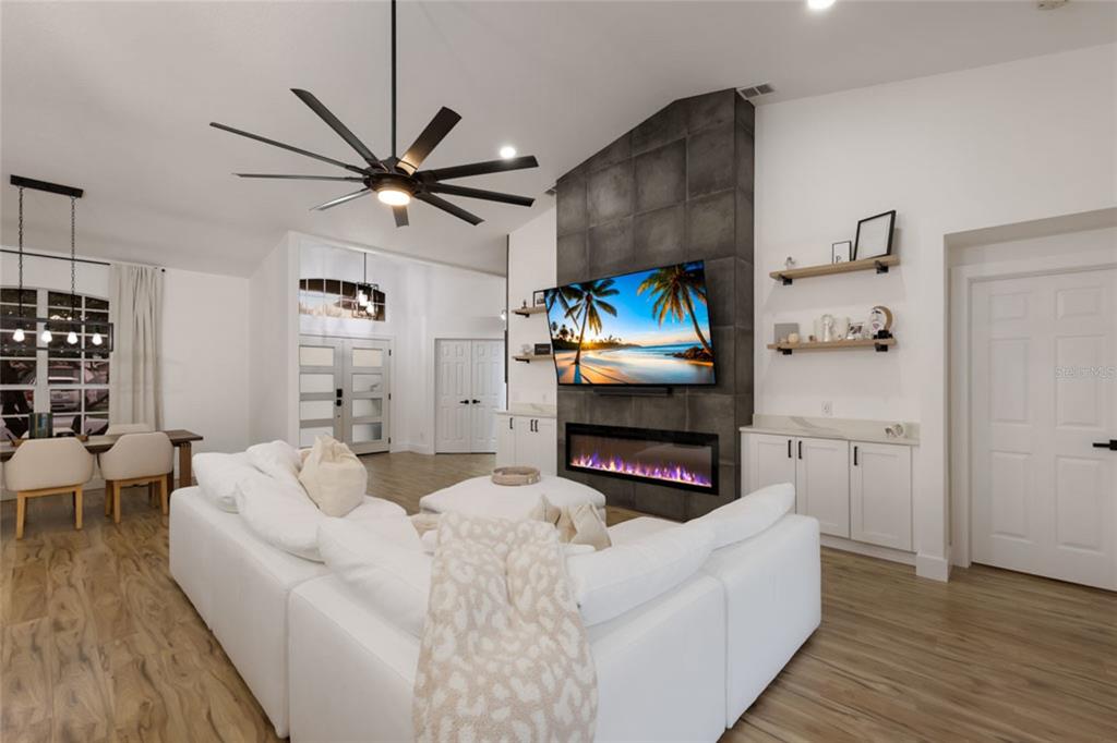 Osprey, Florida, 34229, United States, 4 Bedrooms Bedrooms, ,2 BathroomsBathrooms,Residential,For Sale,2003477