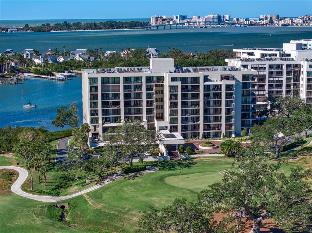 Belleair, Florida, 33756, United States, 2 Bedrooms Bedrooms, ,2 BathroomsBathrooms,Residential,For Sale,1993557