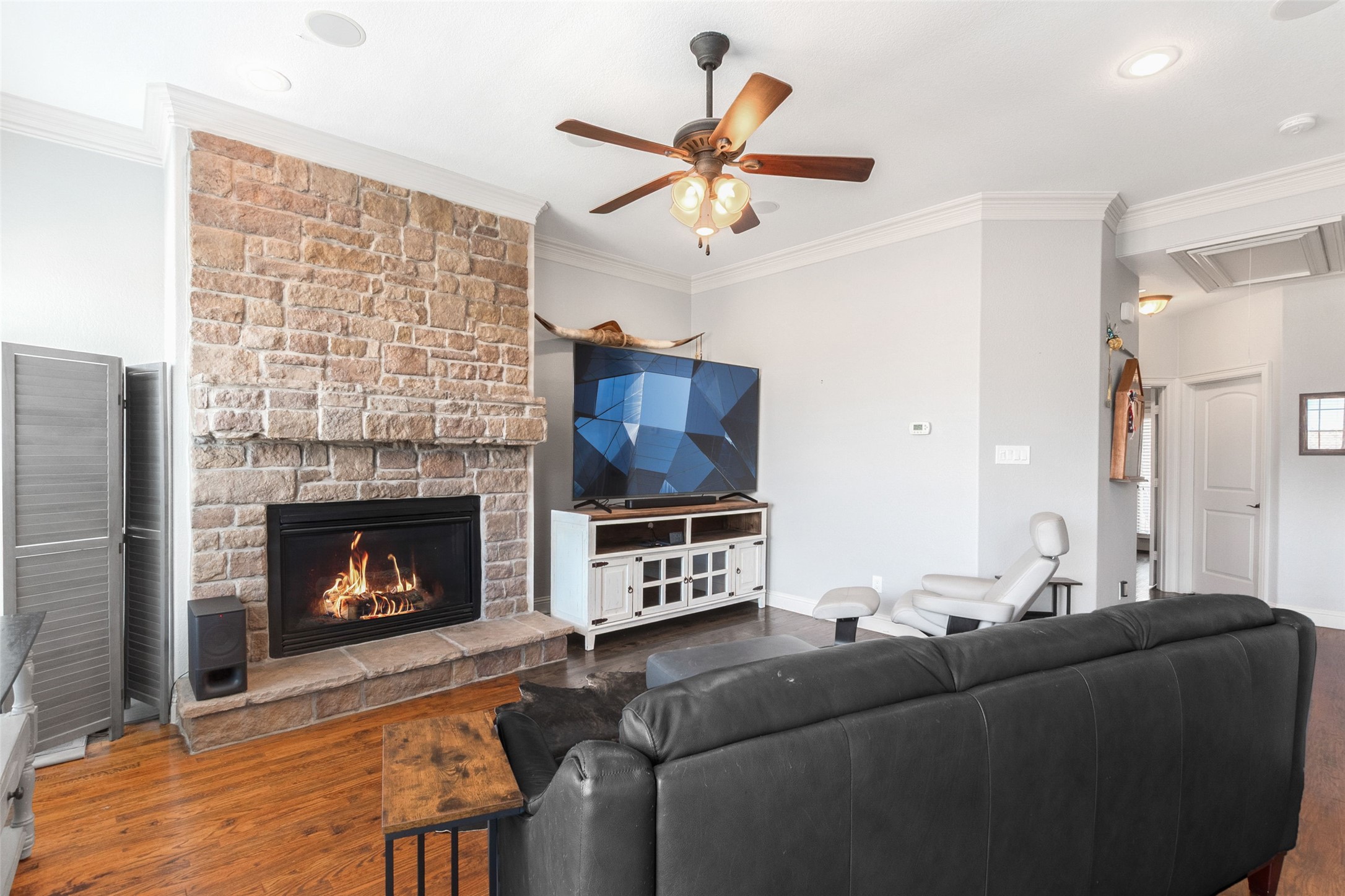 Plano, Texas, 75024, United States, 4 Bedrooms Bedrooms, ,4 BathroomsBathrooms,Residential,For Sale,1949357