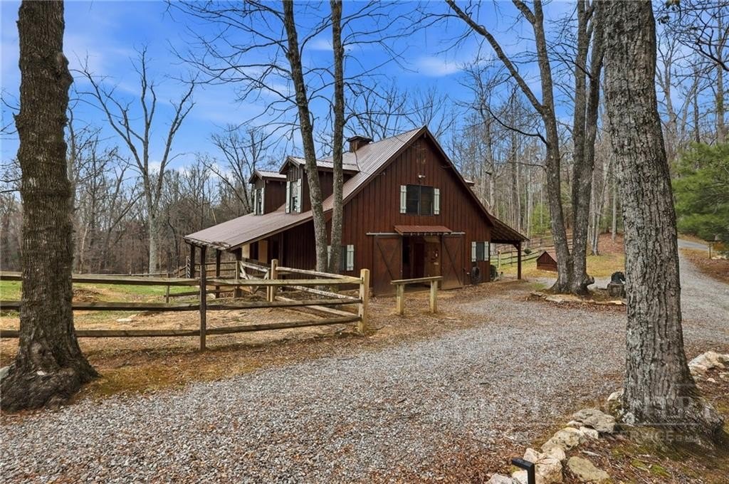 Ferguson, North Carolina, 28624, United States, 2 Bedrooms Bedrooms, ,2 BathroomsBathrooms,Residential,For Sale,2033165