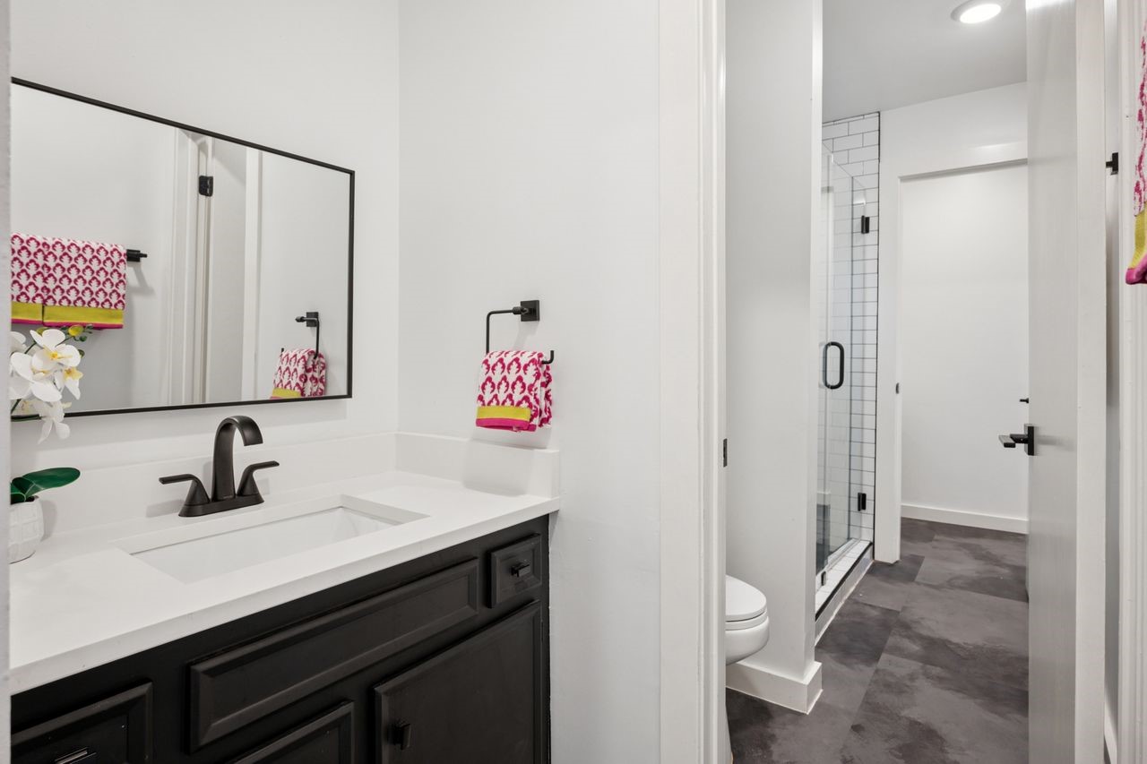 Dallas, Texas, 75230, United States, 4 Bedrooms Bedrooms, ,5 BathroomsBathrooms,Residential,For Sale,1826368