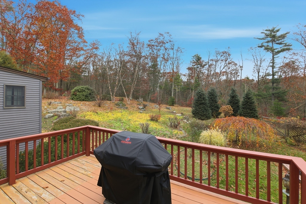 Monson, Massachusetts, 01057, United States, 5 Bedrooms Bedrooms, ,2 BathroomsBathrooms,Residential,For Sale,1988308