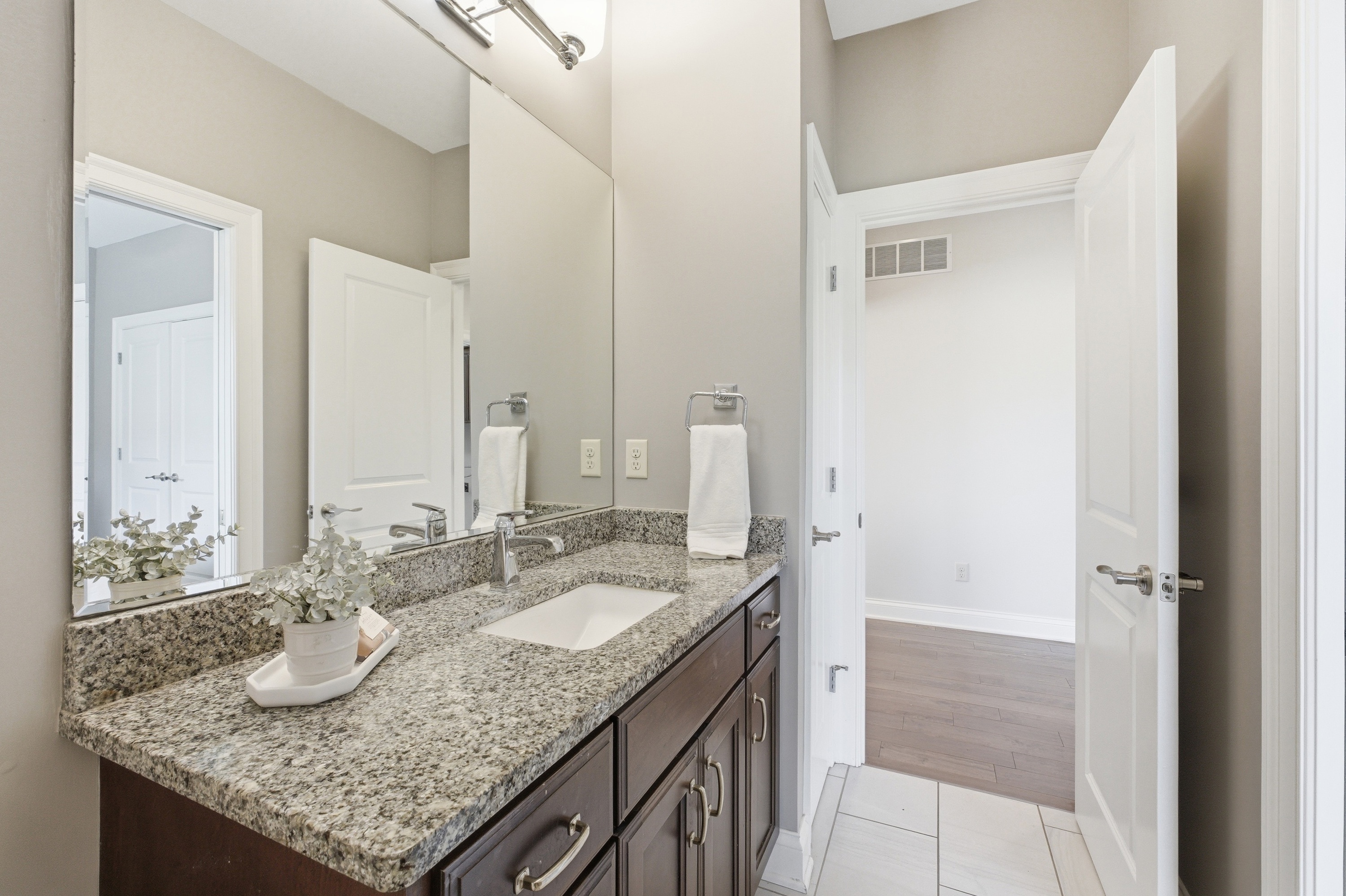  15019 Tradition Drive, Louisville, KY 40245 - 物件實景